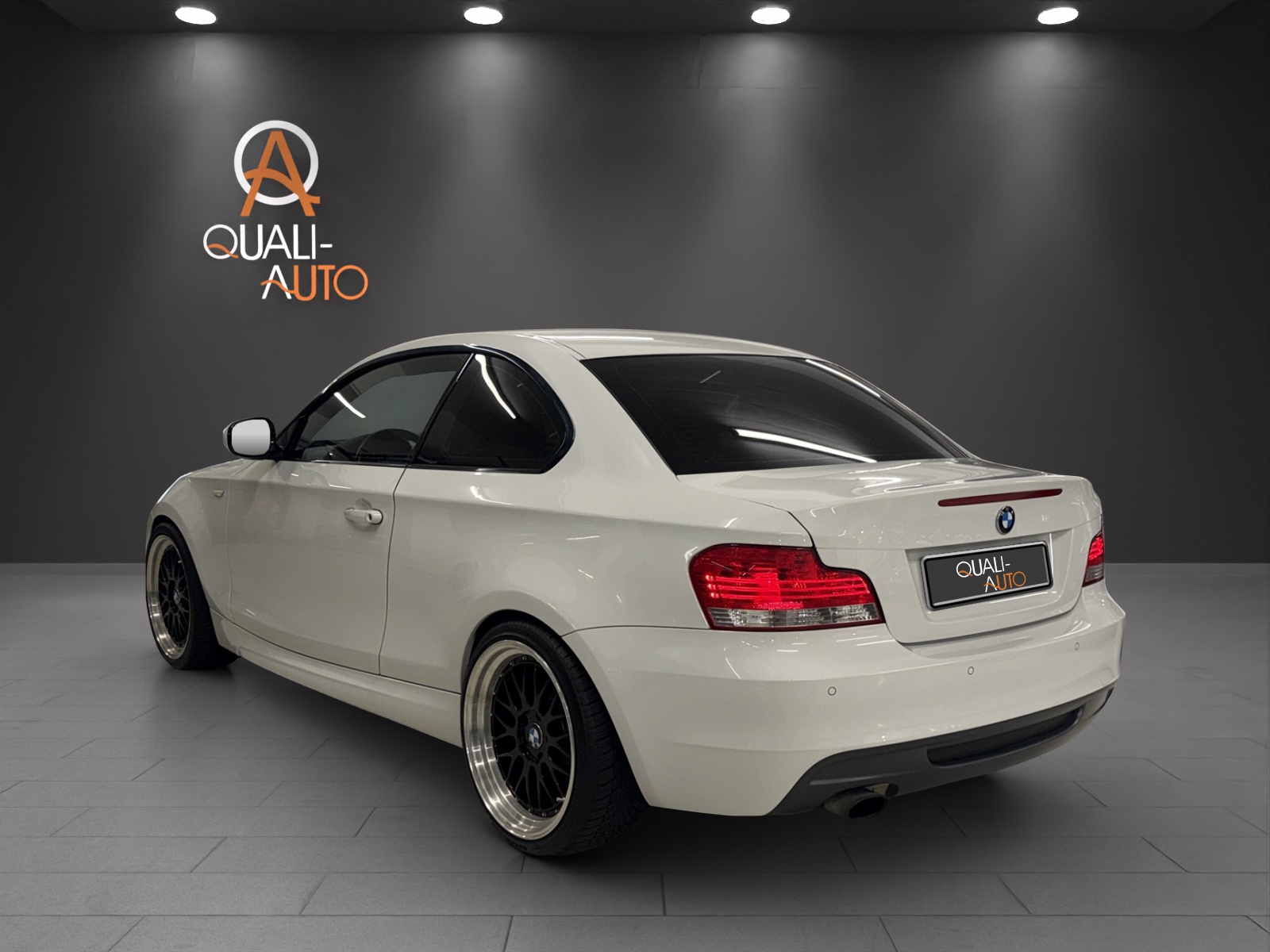 BMW M Paket Coupé-image-3