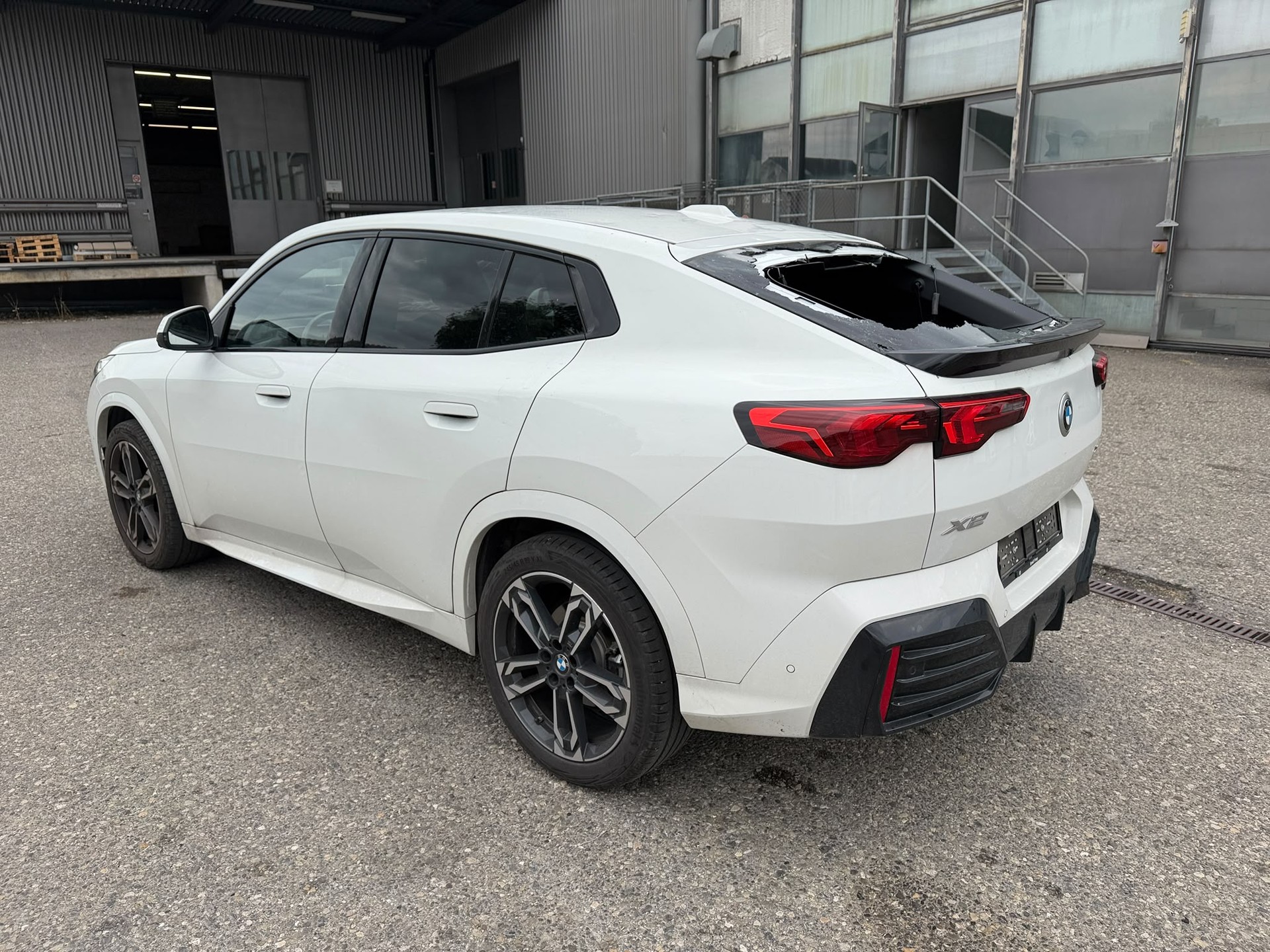 BMW X2 xDrive 20d 48V M Sport-image-4