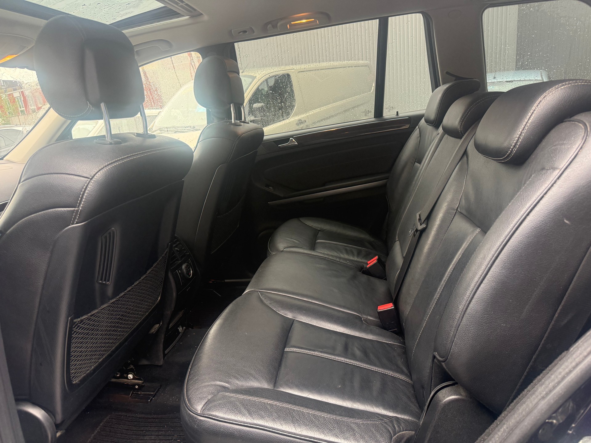 MERCEDES-BENZ GL 350 BlueTEC 4Matic 7G-TRONIC-image-8