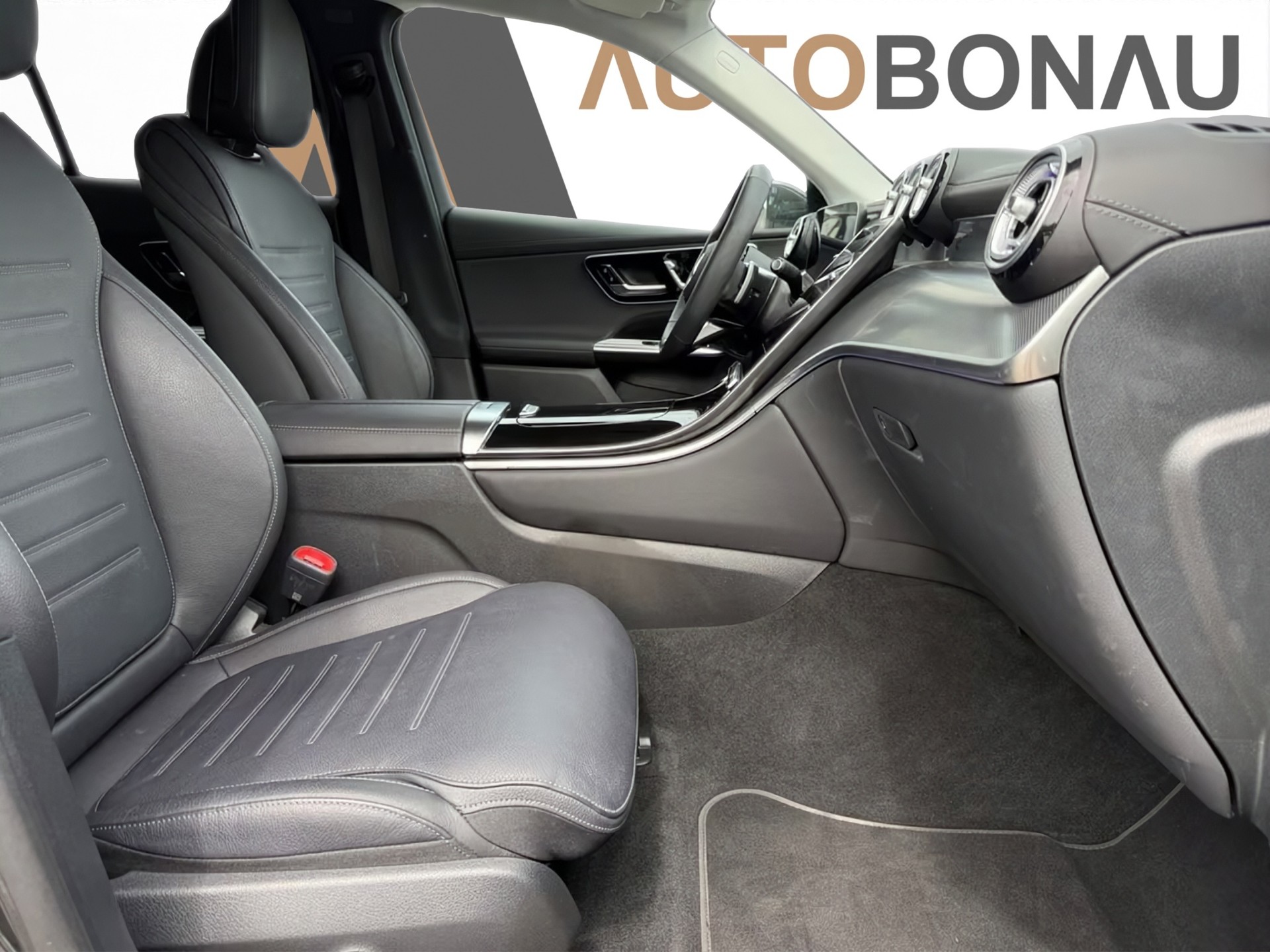 MERCEDES-BENZ GLC 300 e 4MATIC AMG Line AHK Memory Winter-Paket 20 Zoll-image-11