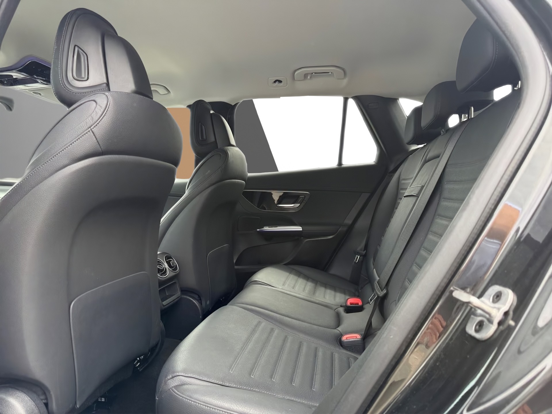 MERCEDES-BENZ GLC 300 e 4MATIC AMG Line AHK Memory Winter-Paket 20 Zoll-image-12