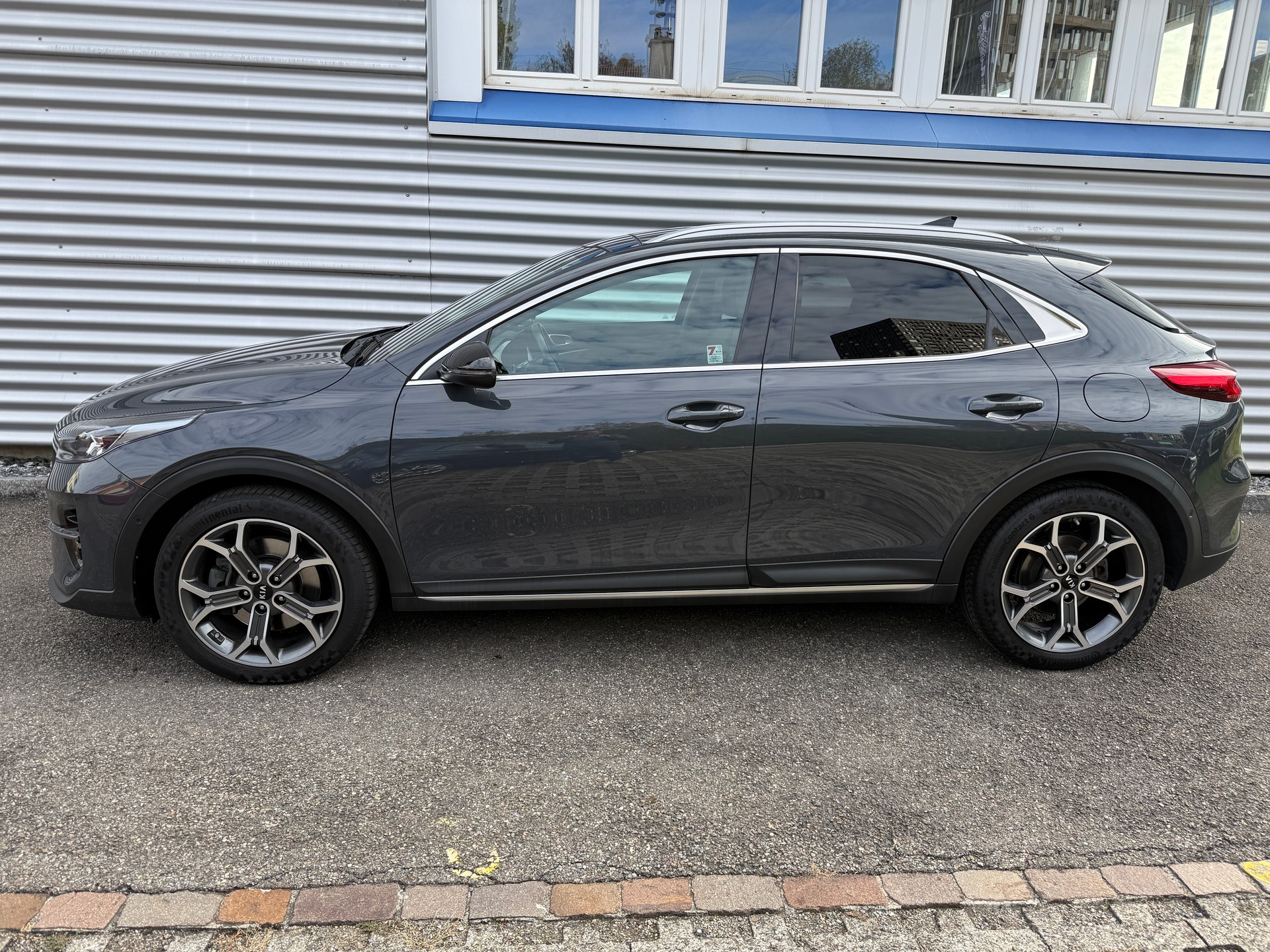 KIA XCeed 1.4 T-GDi Style DCT-image-2