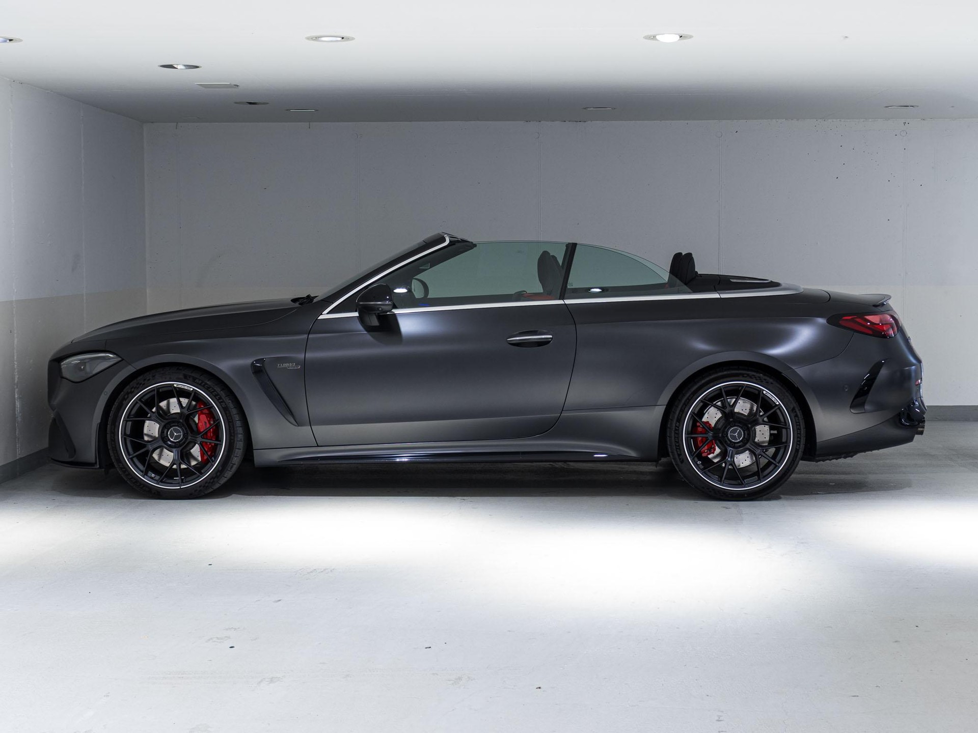MERCEDES-BENZ CLE A236 Cabriolet CLE 53 AMG 4matic+-image-4