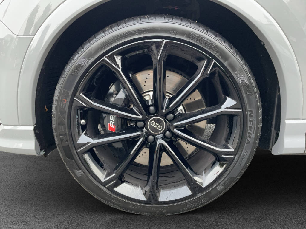AUDI RS Q3 Sportback 2.5 TFSI quattro S-Tronic-image-14