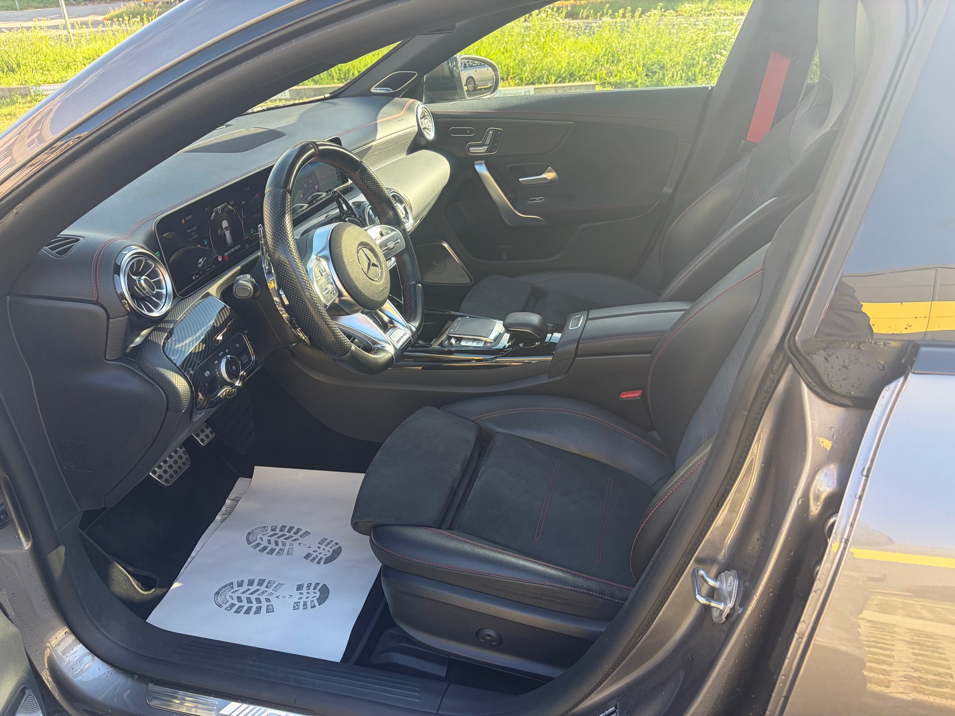 MERCEDES-BENZ CLA Shooting Brake 35 AMG 4Matic 7G-DCT-image-9