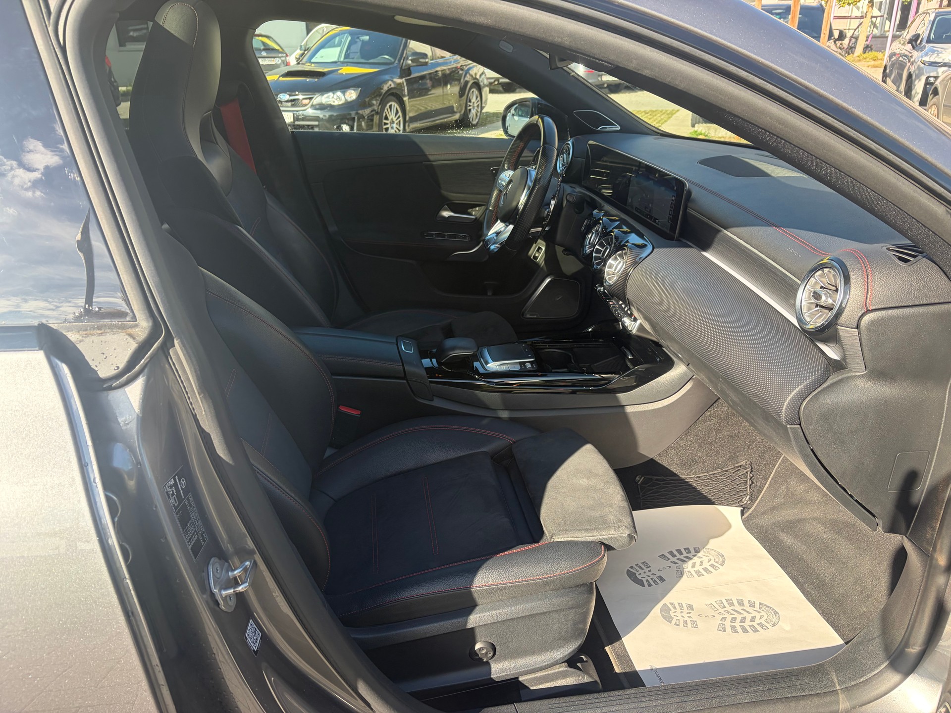 MERCEDES-BENZ CLA Shooting Brake 35 AMG 4Matic 7G-DCT-image-11