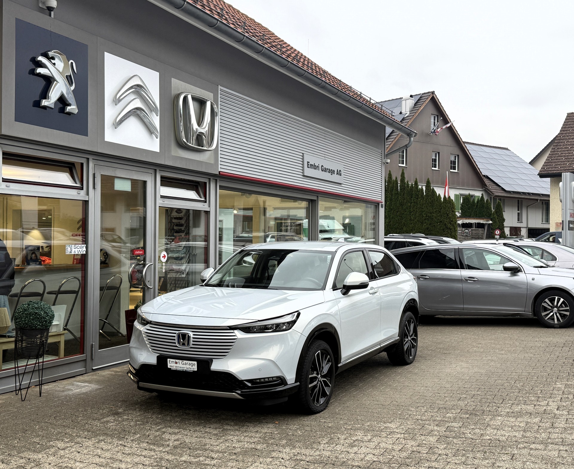 HONDA HR-V 1.5i-MMD Advance CVT-image-0