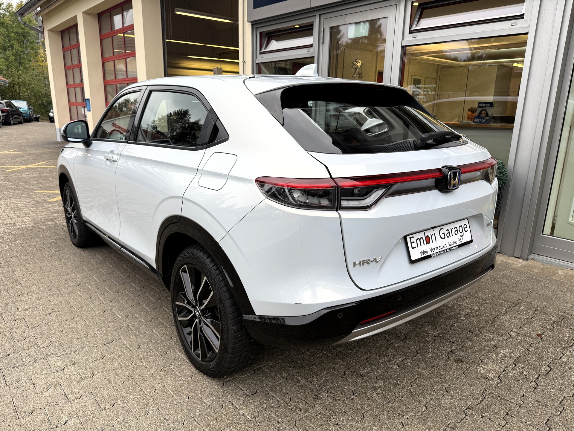 HONDA HR-V 1.5i-MMD Advance CVT-image-4