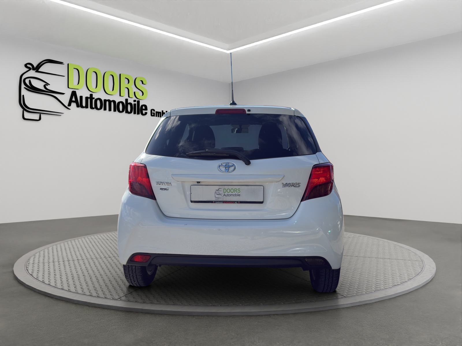 TOYOTA Yaris 1.33 Sol Premium-image-4