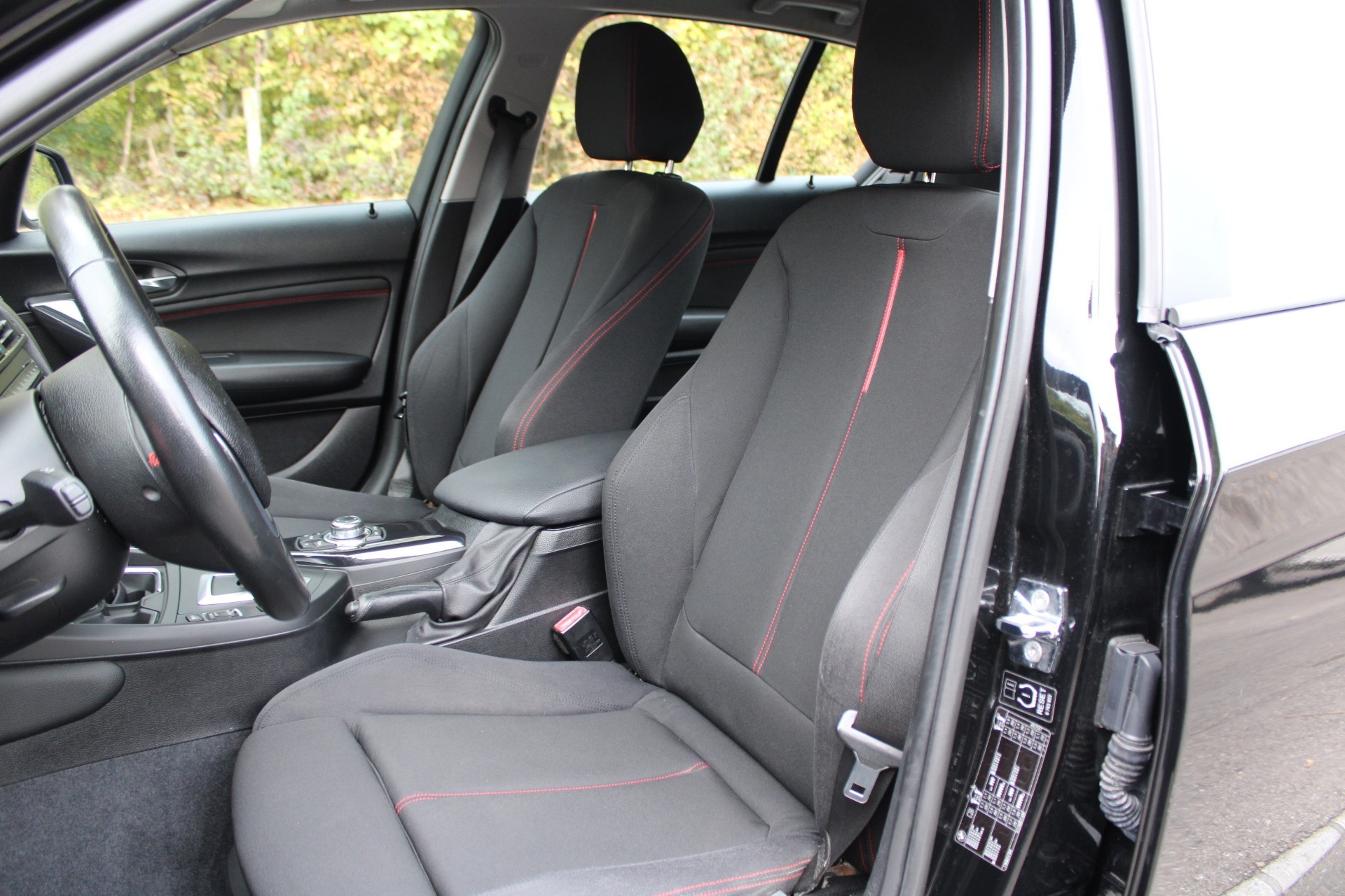 BMW 118d Sport Line Steptronic-image-7