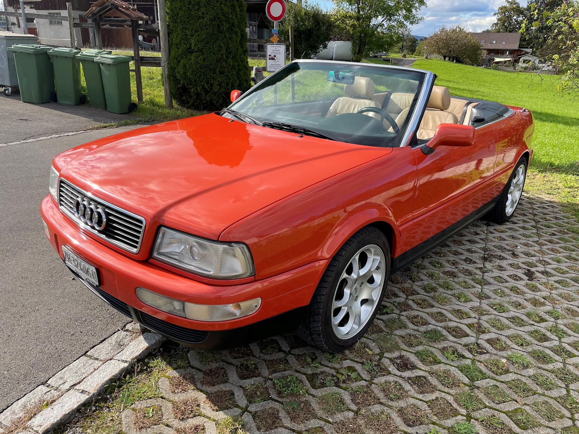 AUDI Cabriolet 2.6 E Elégance-image-2