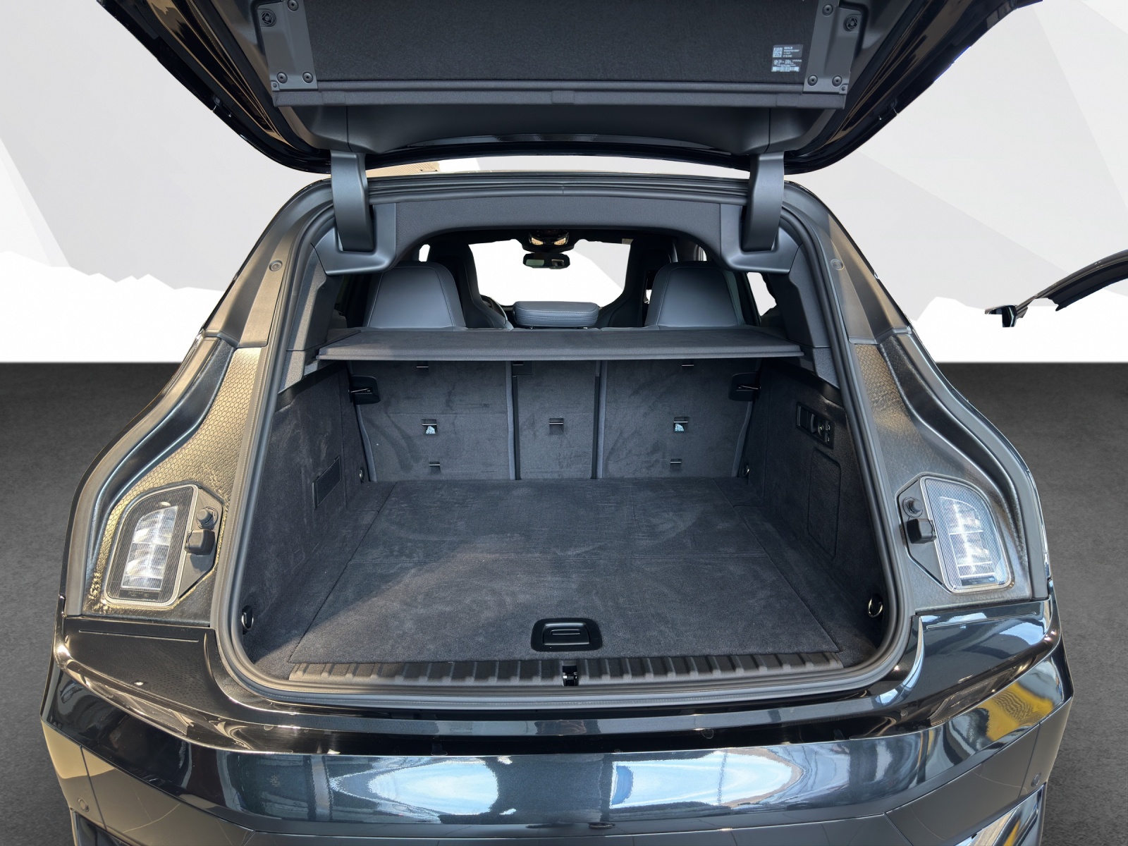 BMW iX xDrive50-image-14