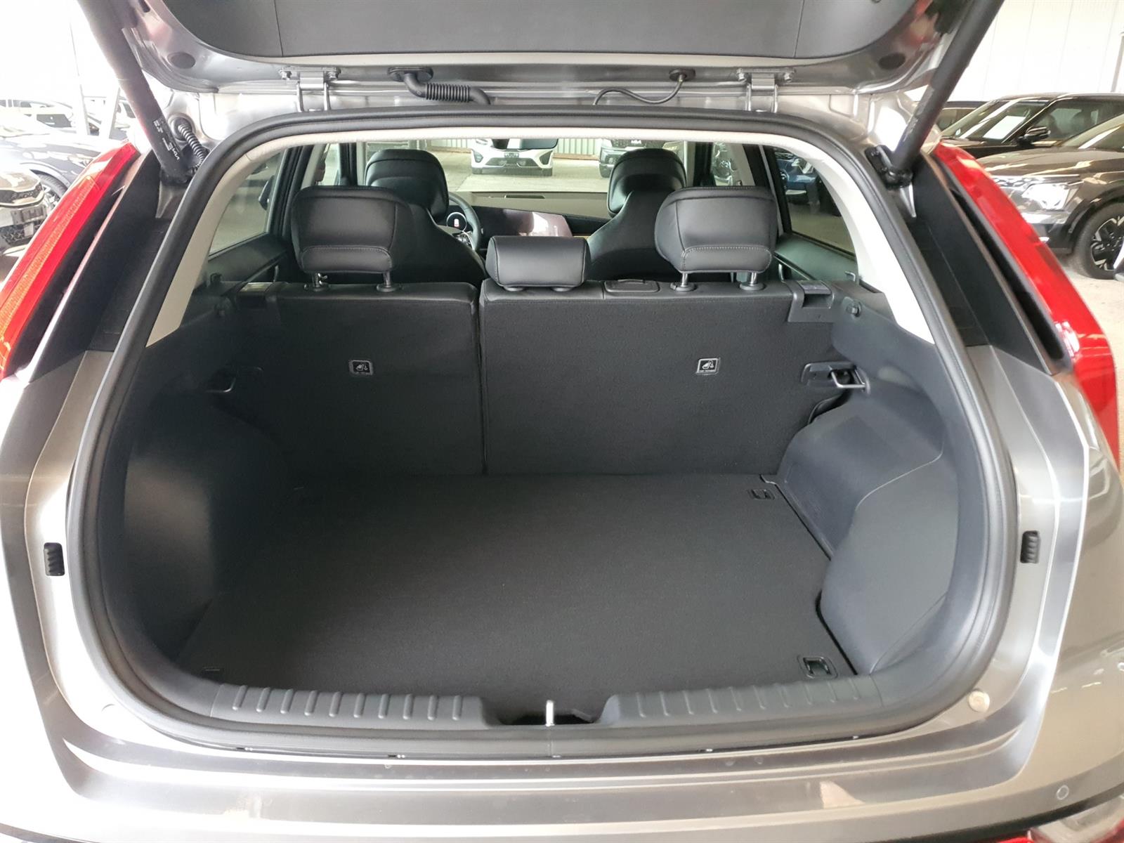 KIA Niro 1.6 GDi Plug-in Hybrid Style-image-4