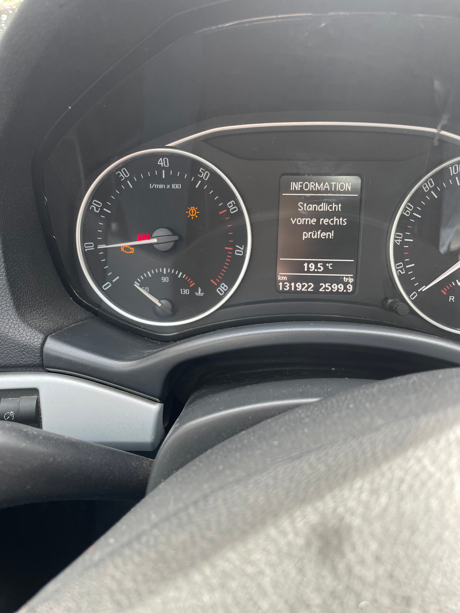 SKODA Octavia Combi 1.8 TSI AllDrive 4x4-image-8