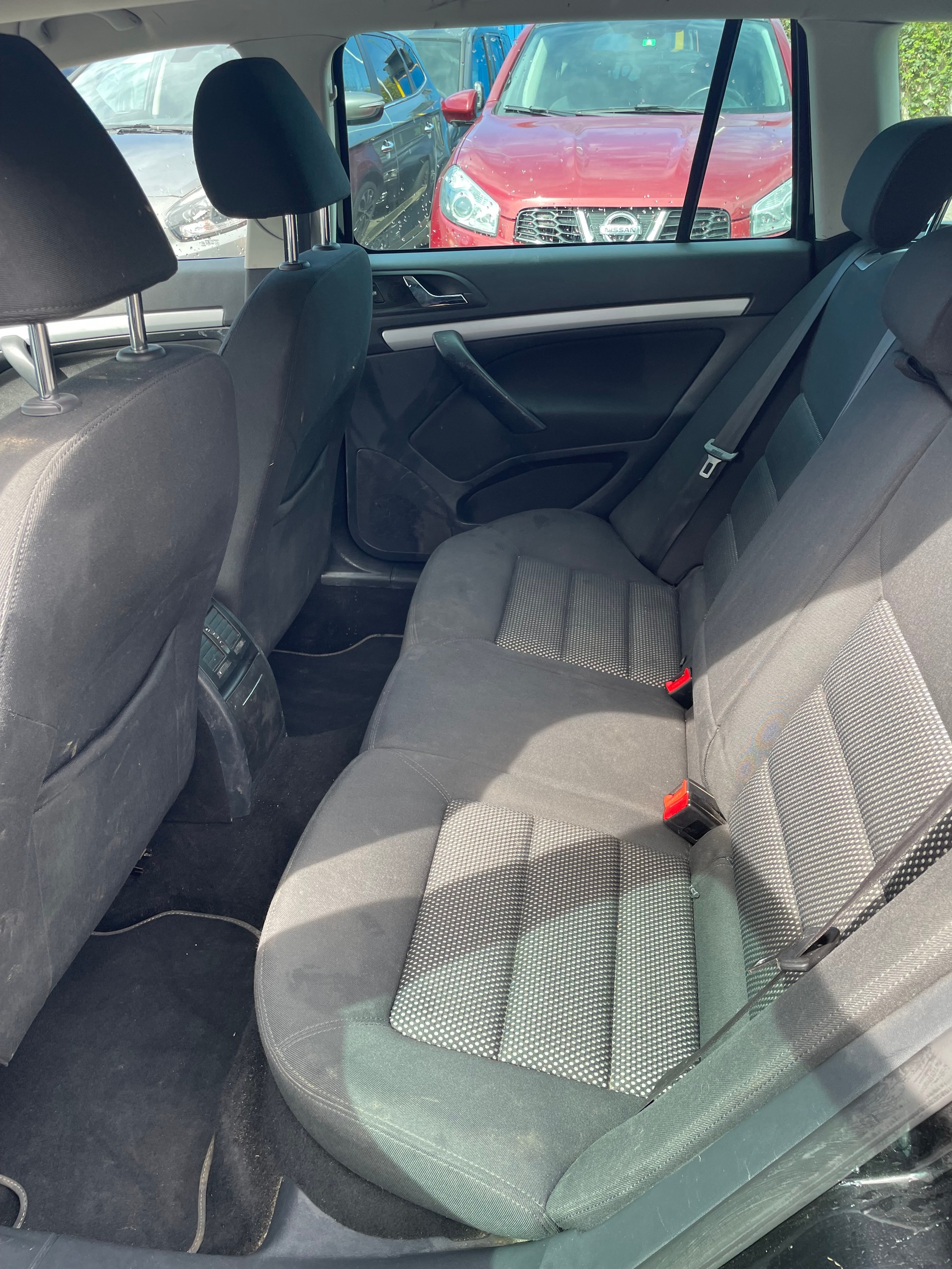 SKODA Octavia Combi 1.8 TSI AllDrive 4x4-image-6