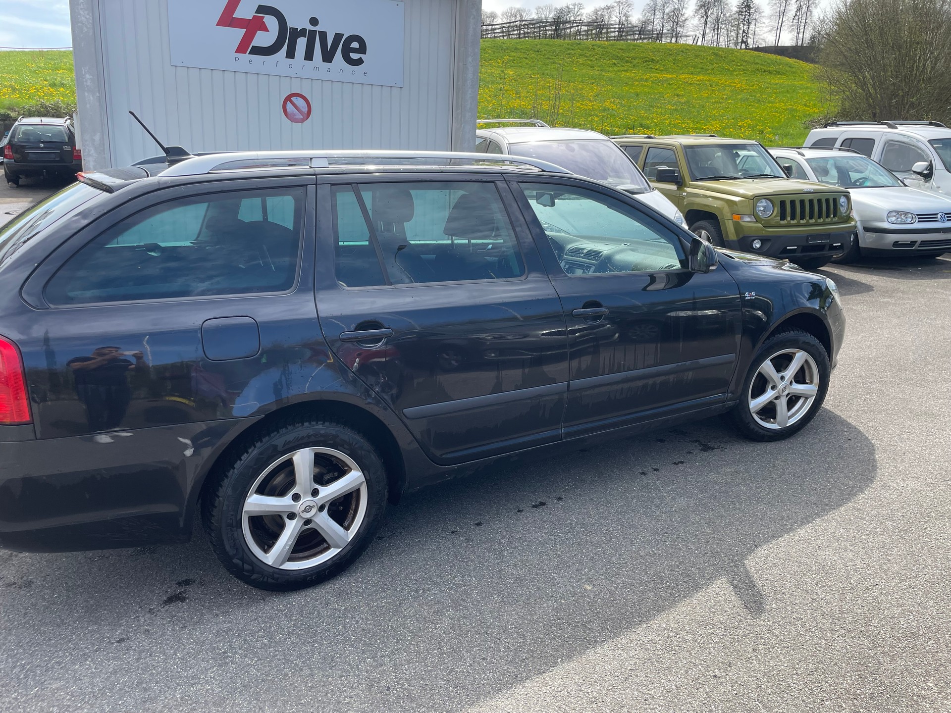 SKODA Octavia Combi 1.8 TSI AllDrive 4x4-image-11