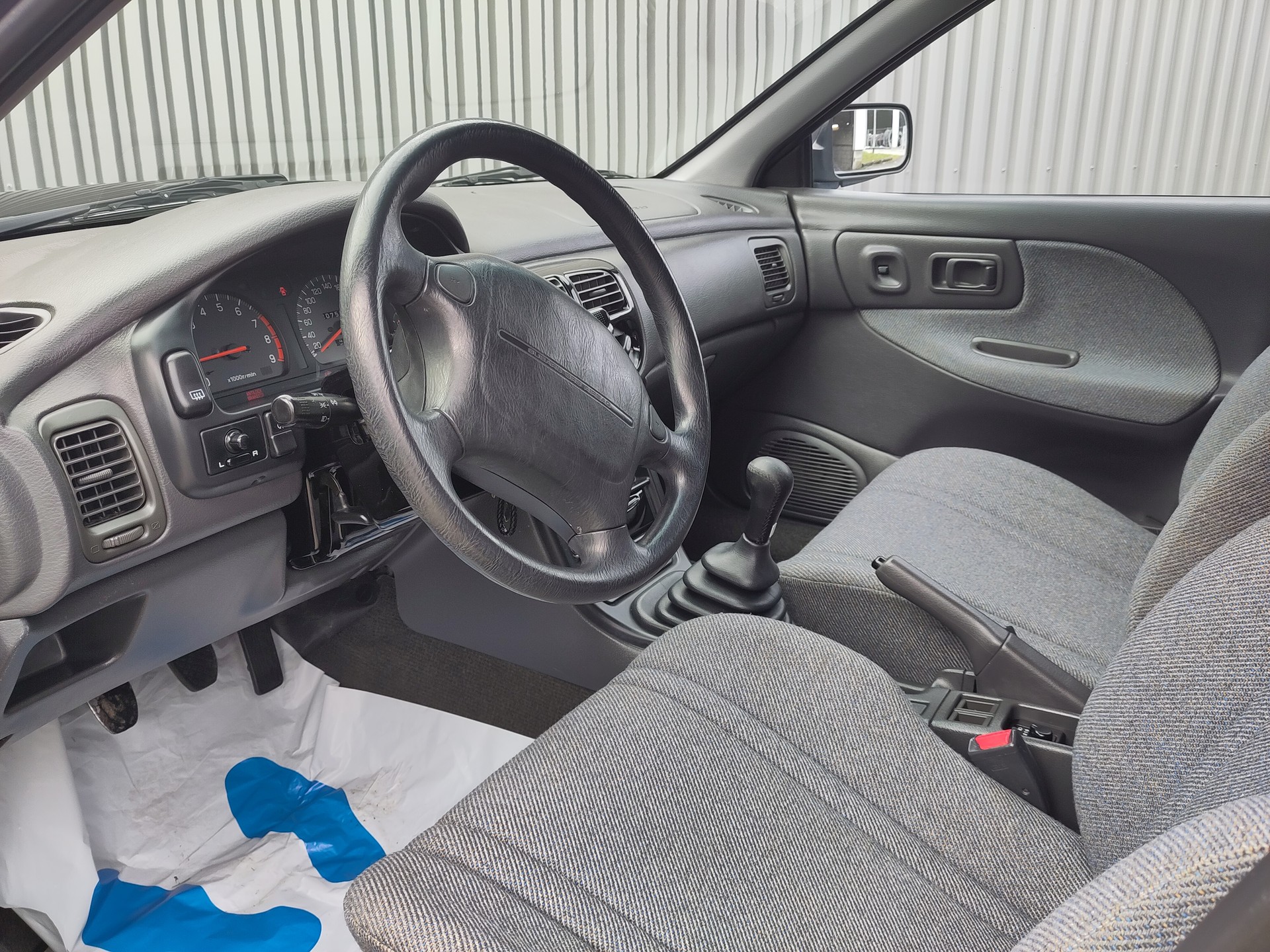 SUBARU Impreza 2.0 Turbo-image-4