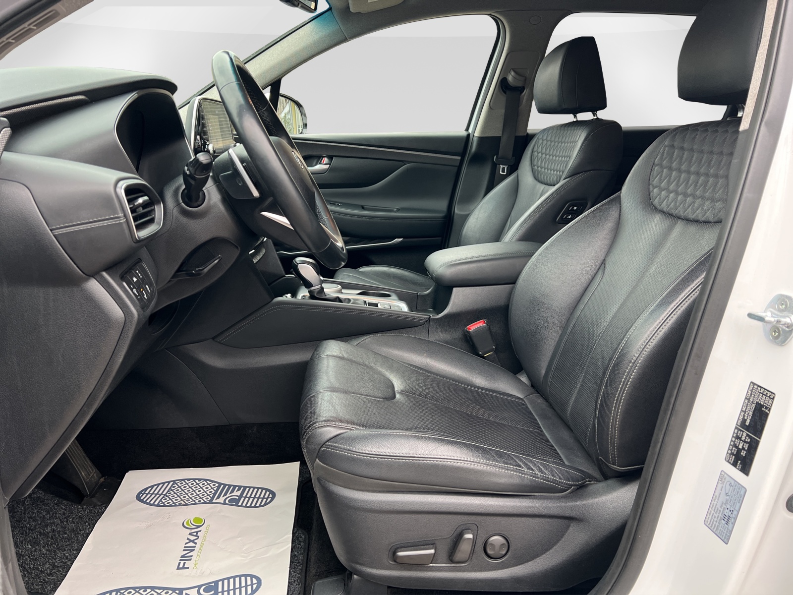 HYUNDAI Santa Fe 2.2 CRDI 7-Plätzer Vertex 4WD Automatic-image-7