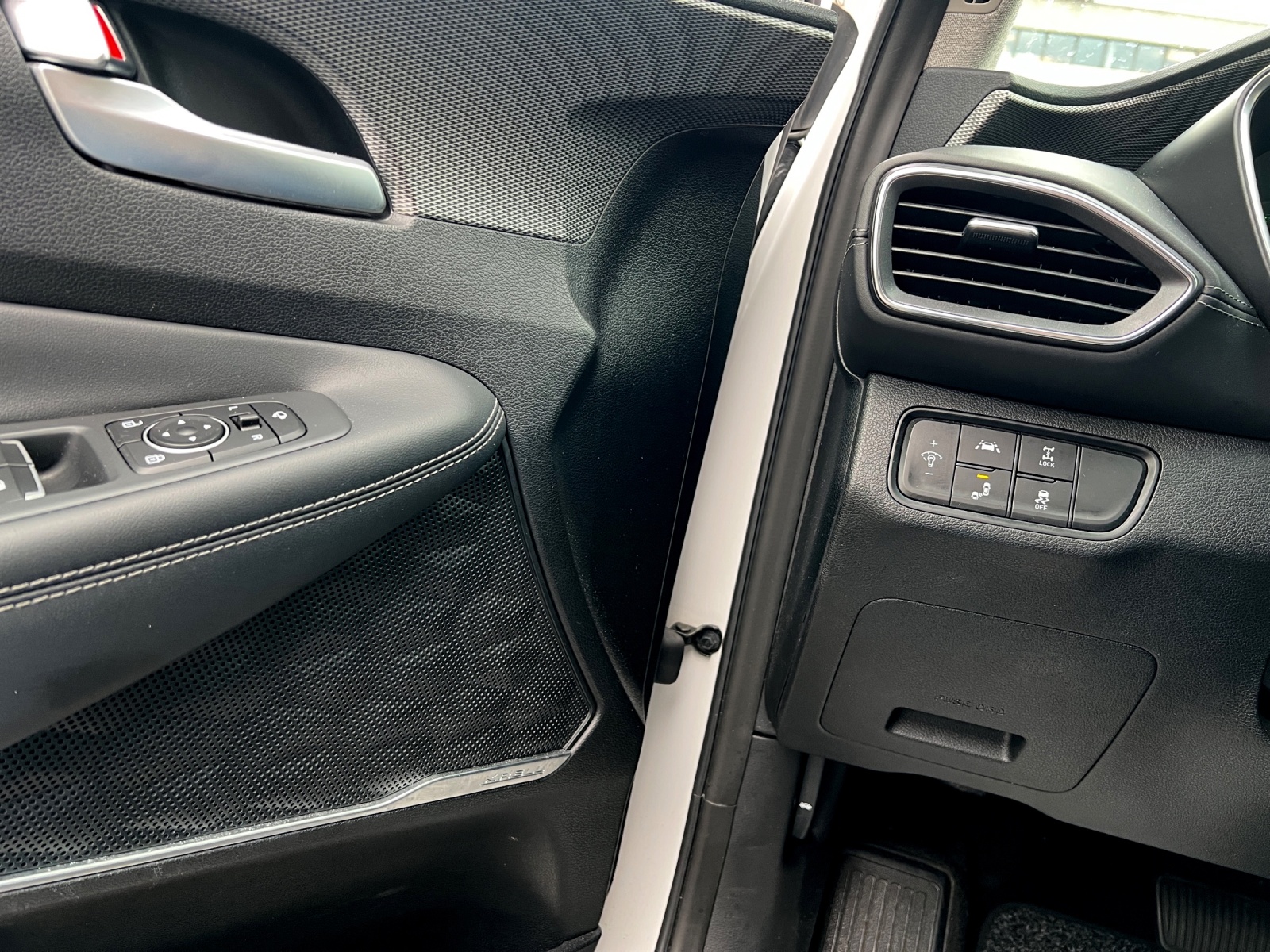 HYUNDAI Santa Fe 2.2 CRDI 7-Plätzer Vertex 4WD Automatic-image-8