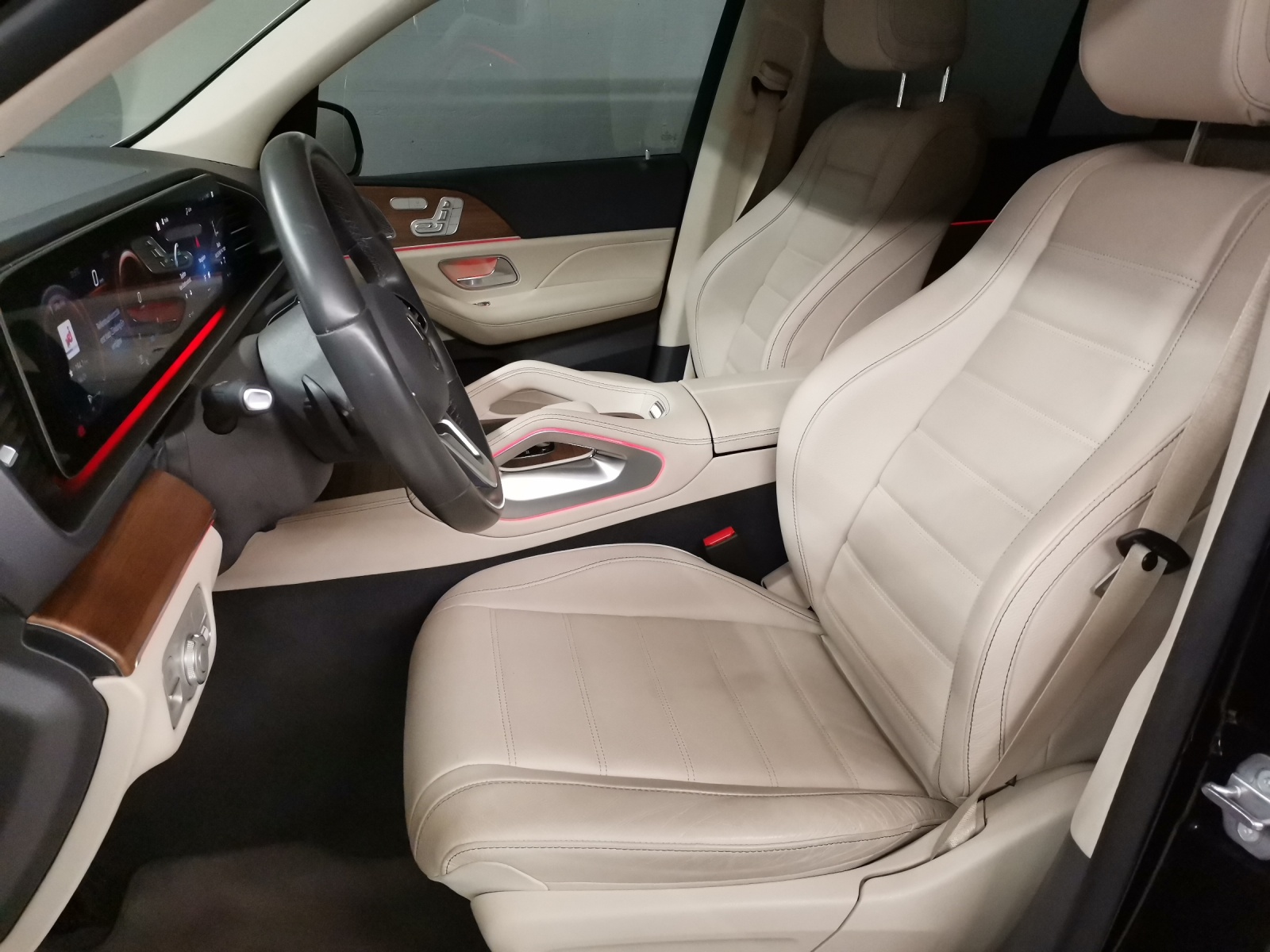 MERCEDES-BENZ GLE 450 AMG Line 4Matic-image-15