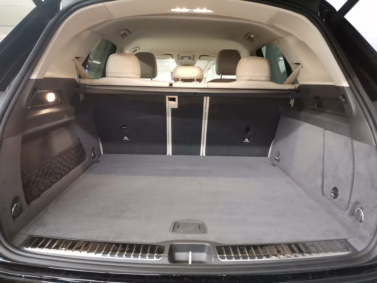 MERCEDES-BENZ GLE 450 AMG Line 4Matic-image-10