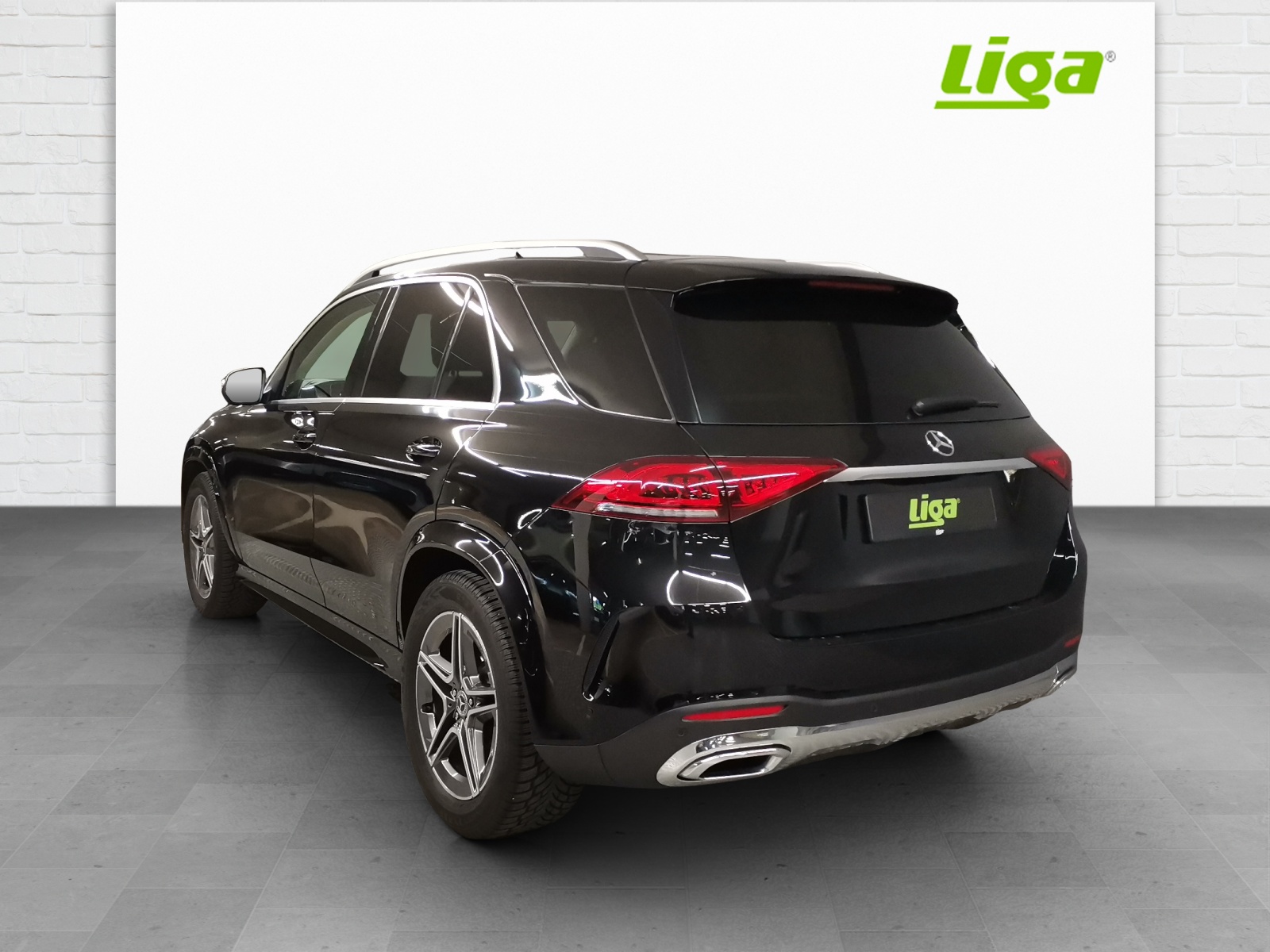 MERCEDES-BENZ GLE 450 AMG Line 4Matic-image-3