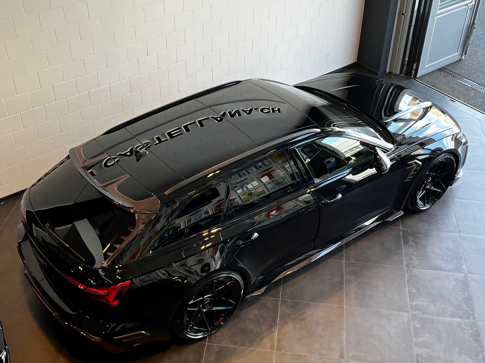 AUDI RS6 Avant 4.0 TFSI V8 quattro JOHANN ABT SIGNATURE EDITION 61/63-image-8
