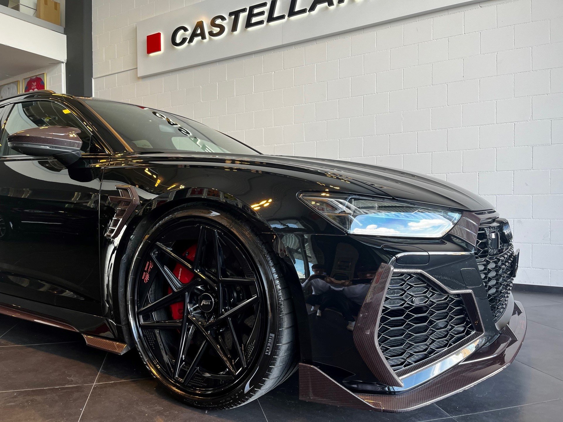 AUDI RS6 Avant 4.0 TFSI V8 quattro JOHANN ABT SIGNATURE EDITION 61/63-image-1
