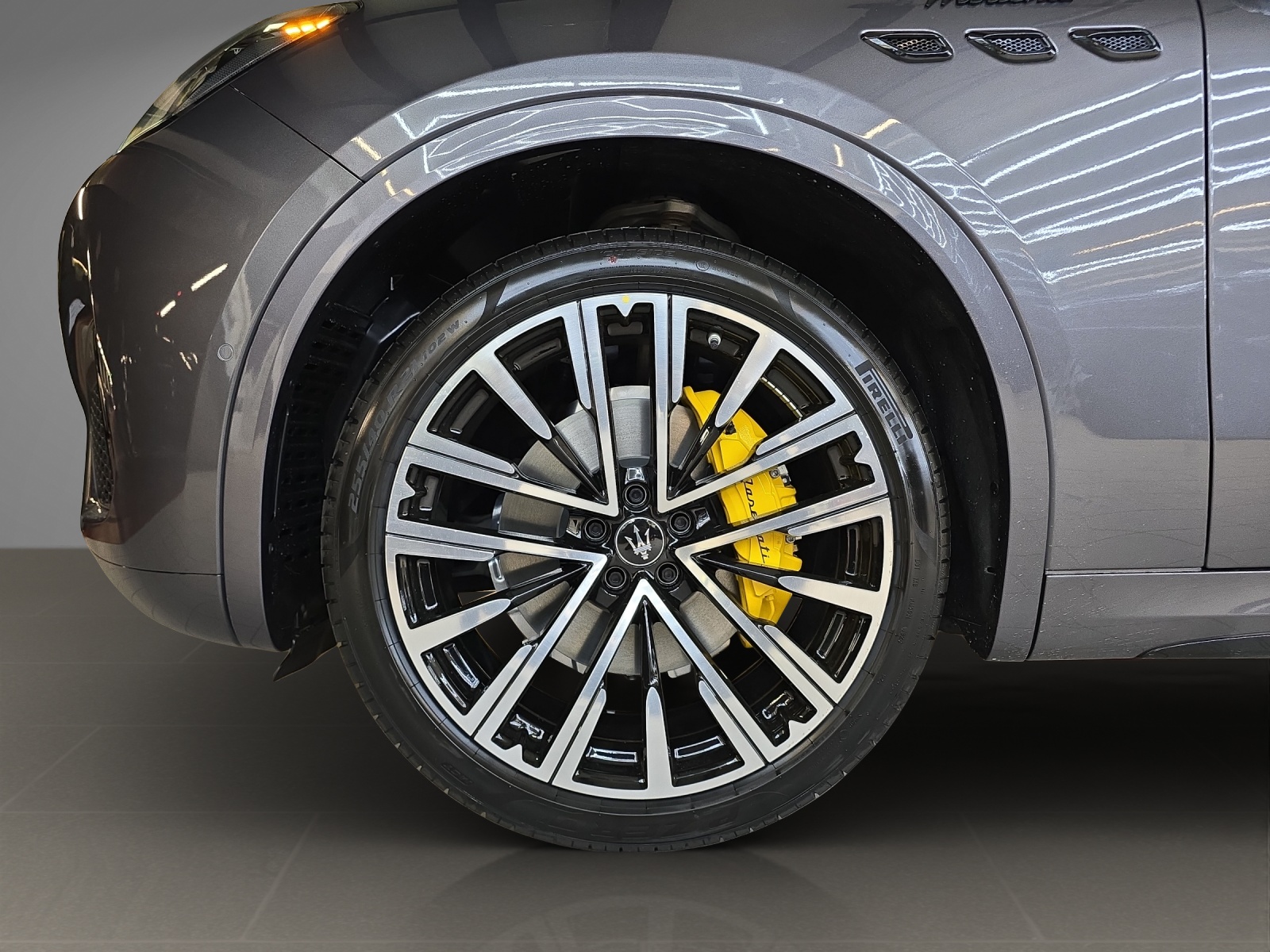 MASERATI Grecale 2.0 MHEV Modena Hybrid Automatica-image-11