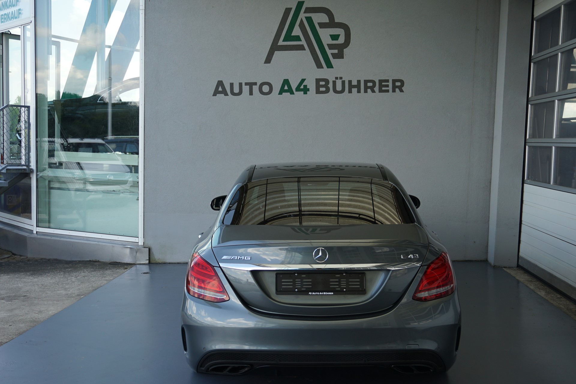 MERCEDES-BENZ C 43 AMG 4Matic Limousine 367 PS-image-9