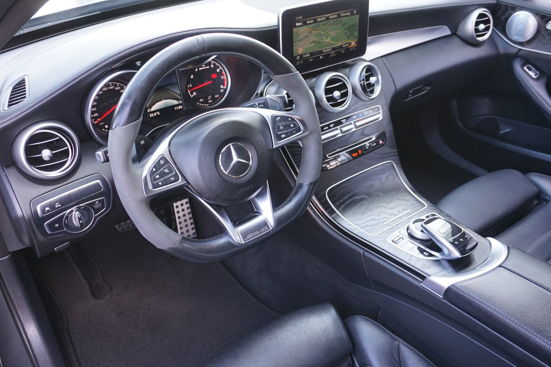 MERCEDES-BENZ C 43 AMG 4Matic Limousine 367 PS-image-14