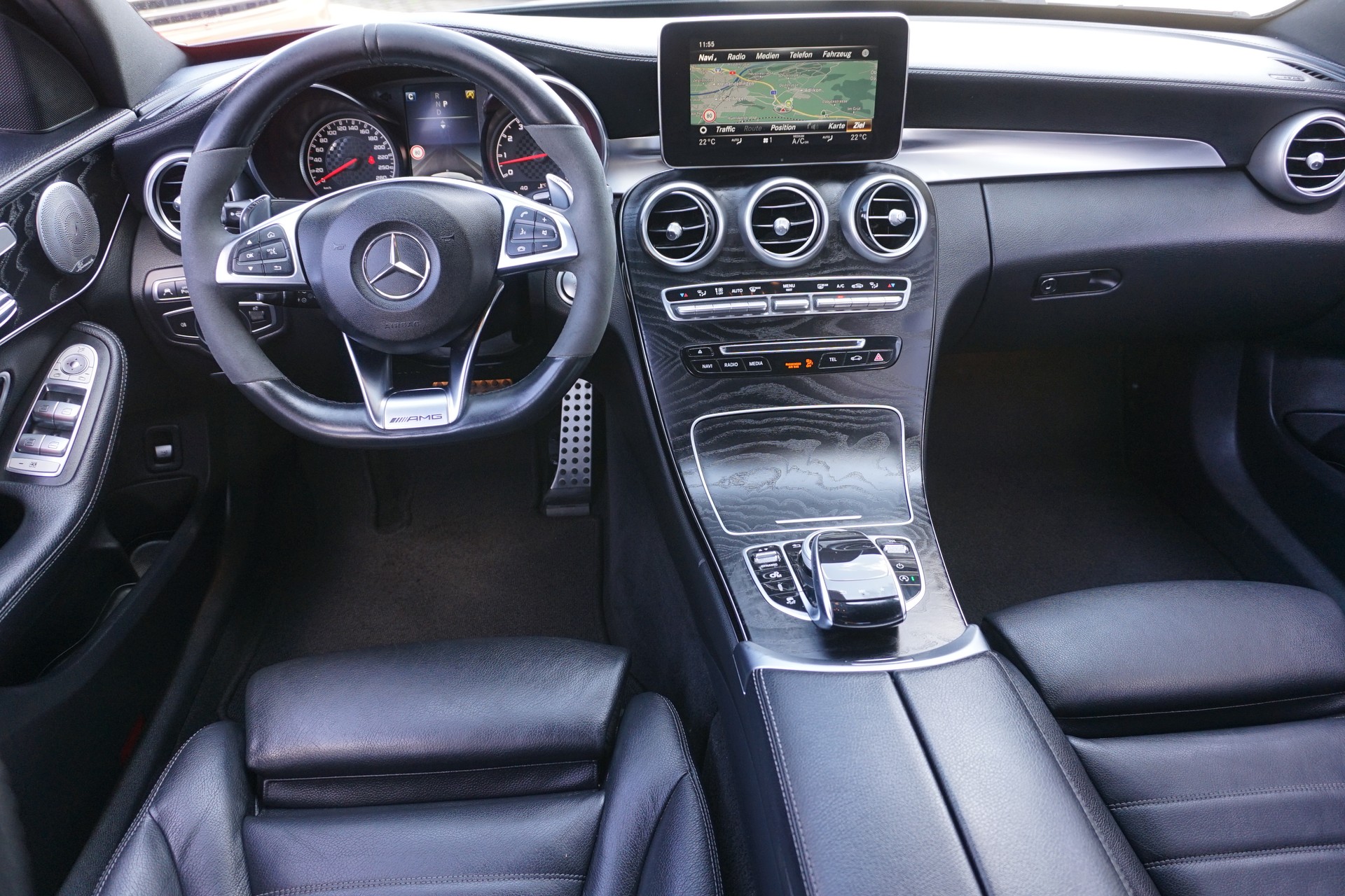 MERCEDES-BENZ C 43 AMG 4Matic Limousine 367 PS-image-12