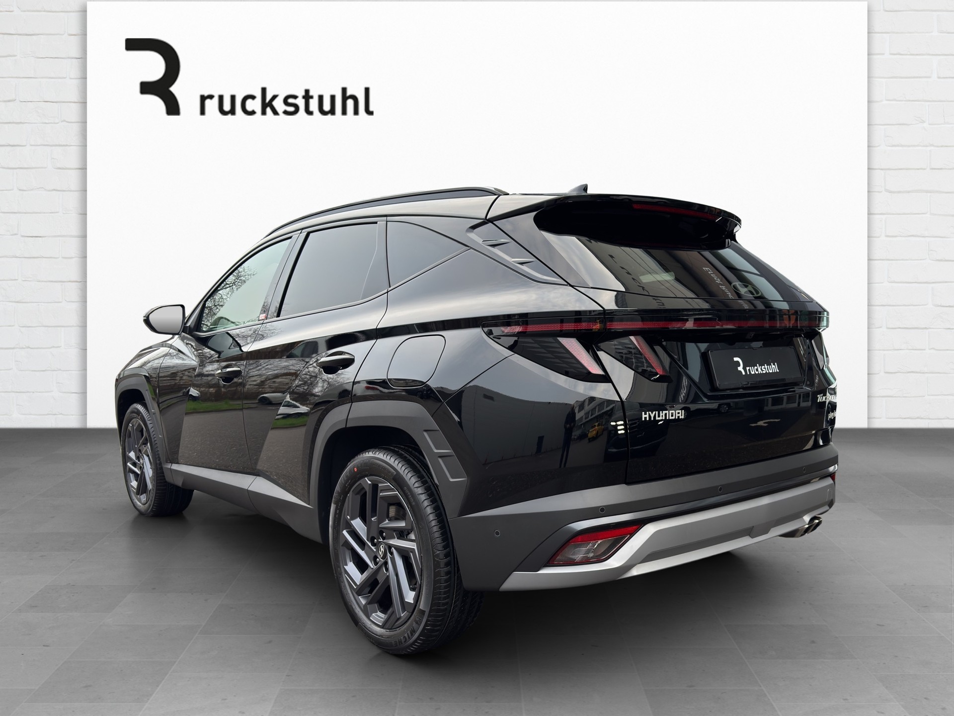 HYUNDAI Tucson 1.6 T-GDi PHEV 20th Anniversary 4WD-showroom-element-3