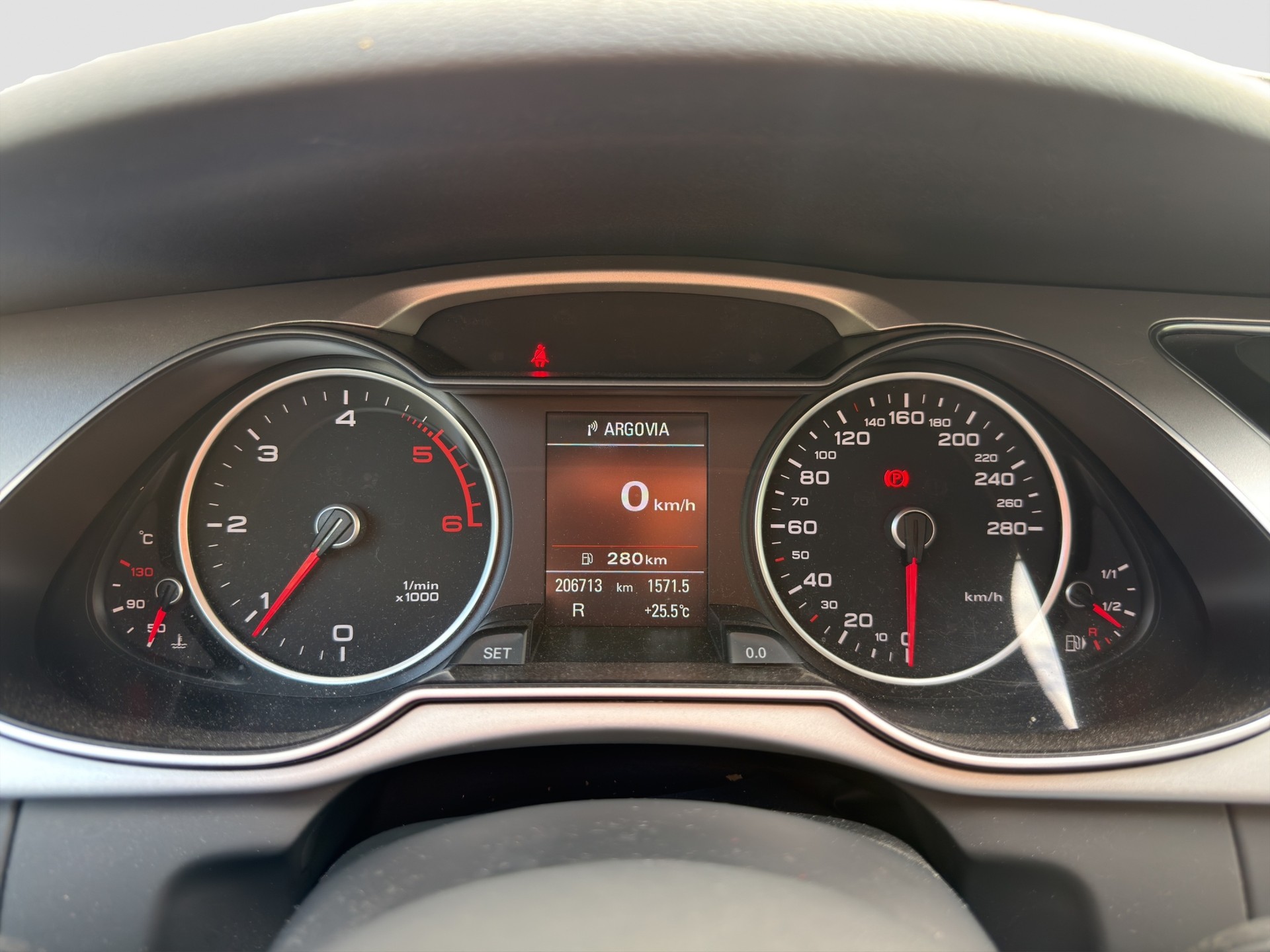 AUDI A4 Avant 2.0 TDI multitronic-image-11