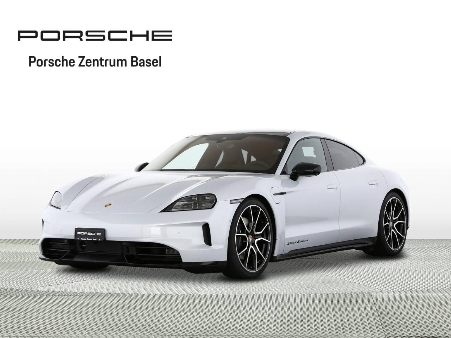 PORSCHE Taycan 4 Black Edition