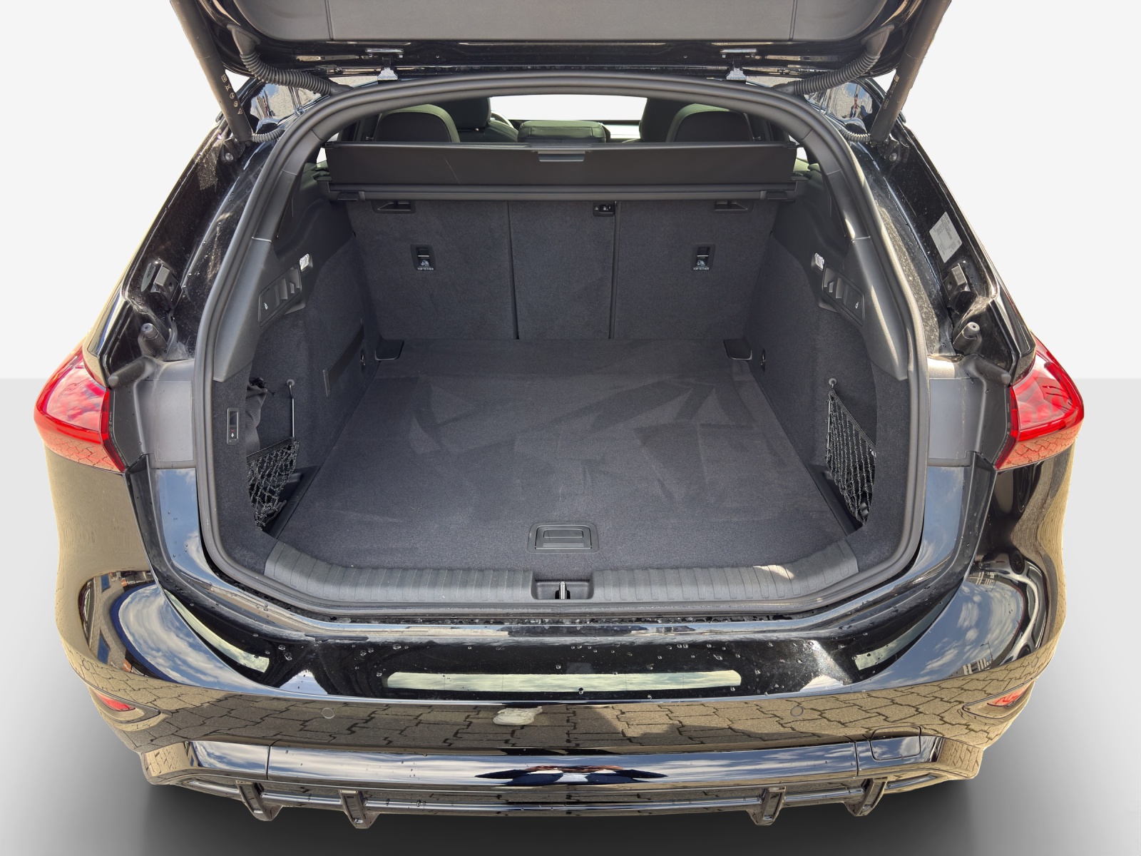 AUDI A6 Avant e-tron quattro-image-5