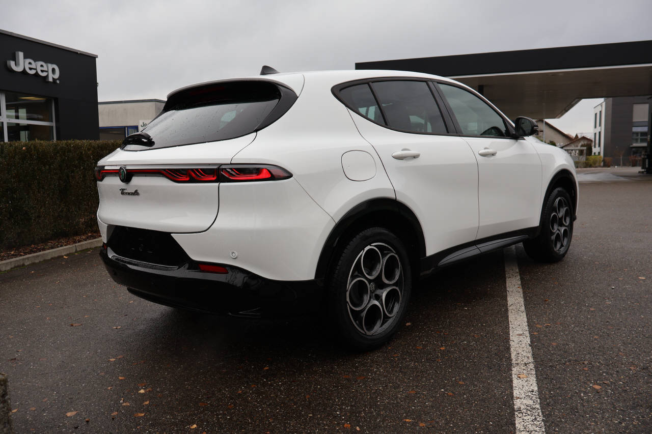 ALFA ROMEO Tonale 1.3 Plug-in Hybrid Sprint Edition Q4-image-2