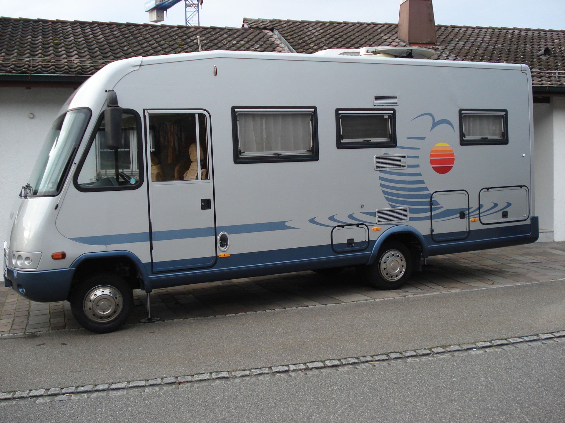 MERCEDES-BENZ RMB - Frankia -White Star I 680 LD-image-5