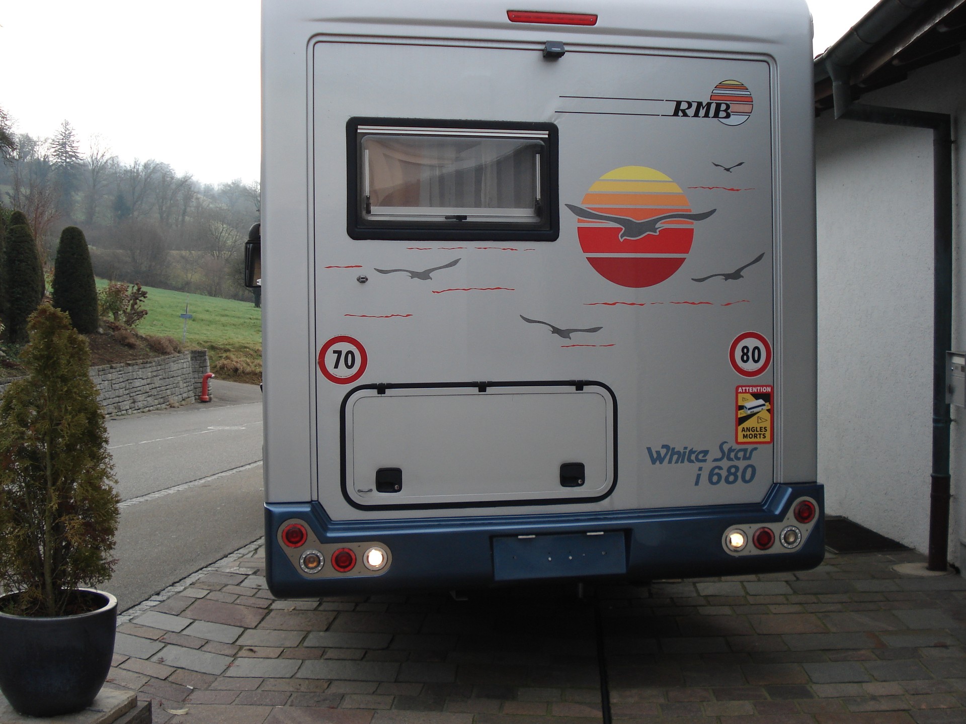 MERCEDES-BENZ RMB - Frankia -White Star I 680 LD-image-3