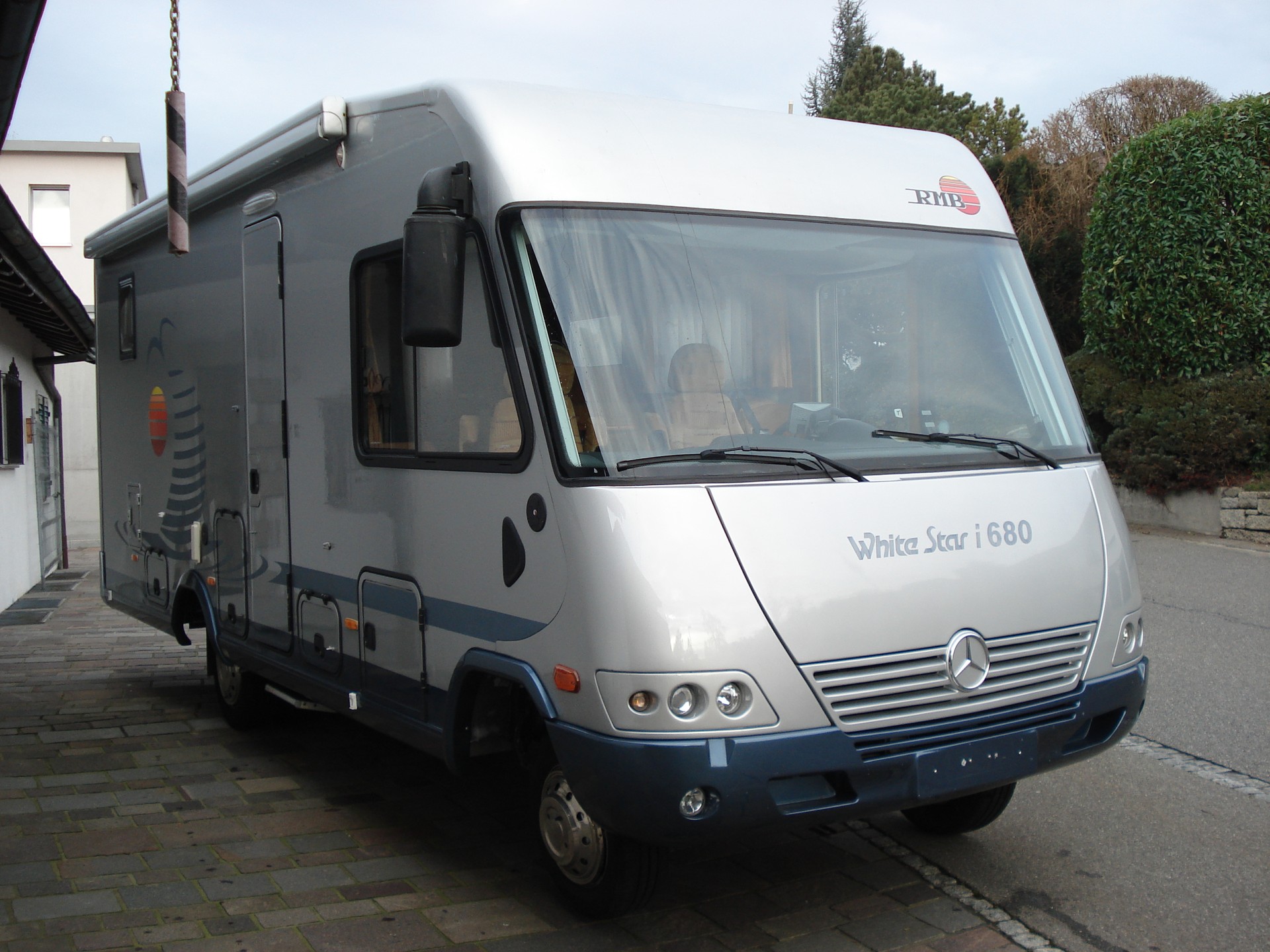 MERCEDES-BENZ RMB - Frankia -White Star I 680 LD-image-0
