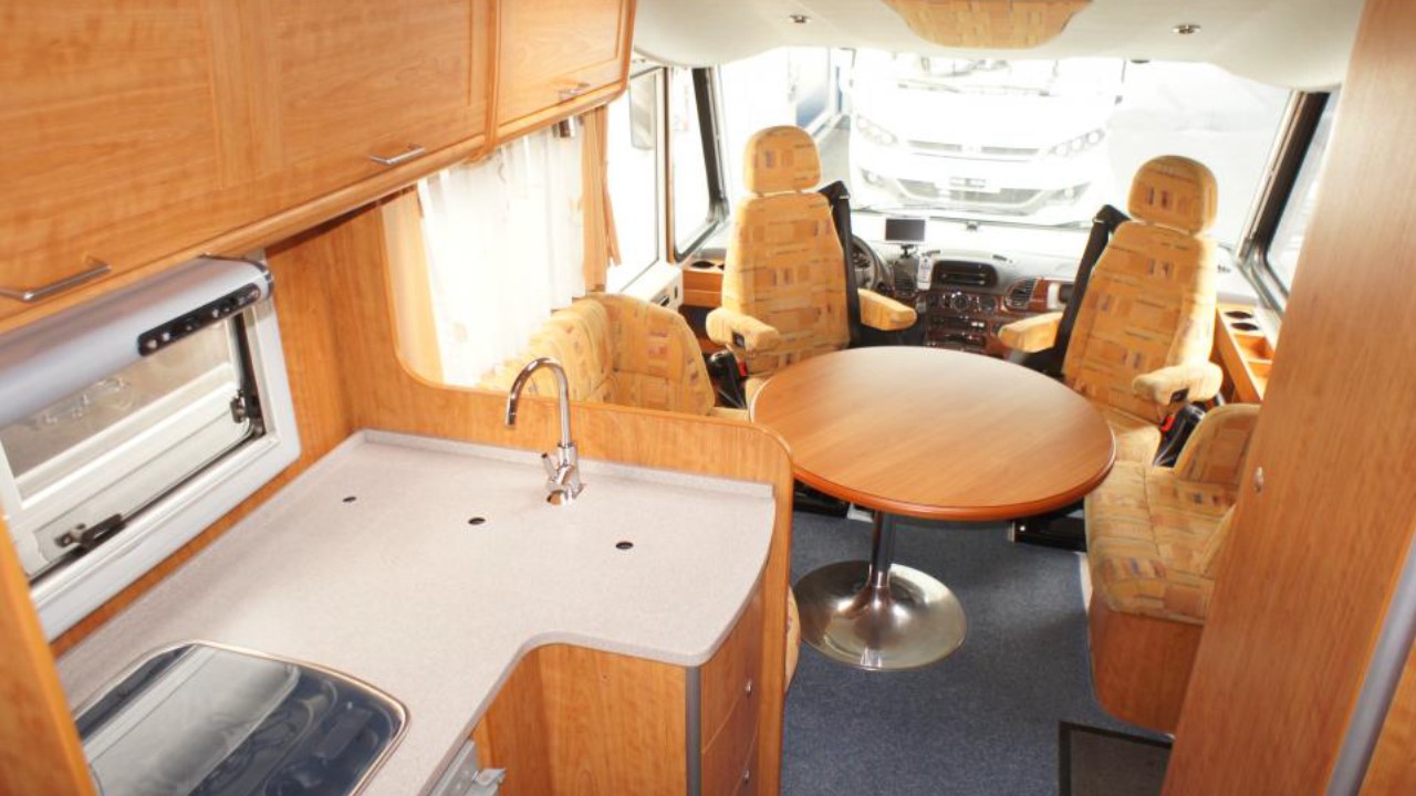 MERCEDES-BENZ RMB - Frankia -White Star I 680 LD-image-9