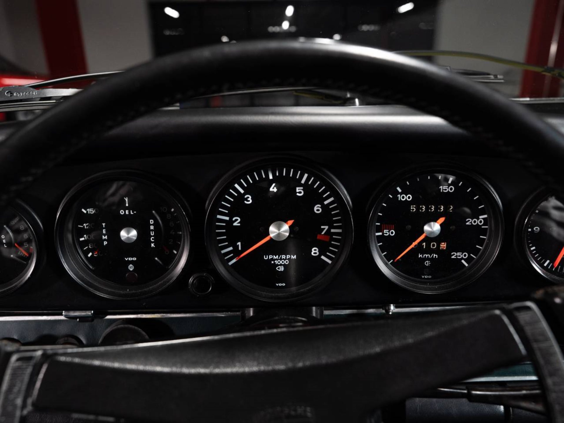 PORSCHE 911 S 2.4 Targa-image-18