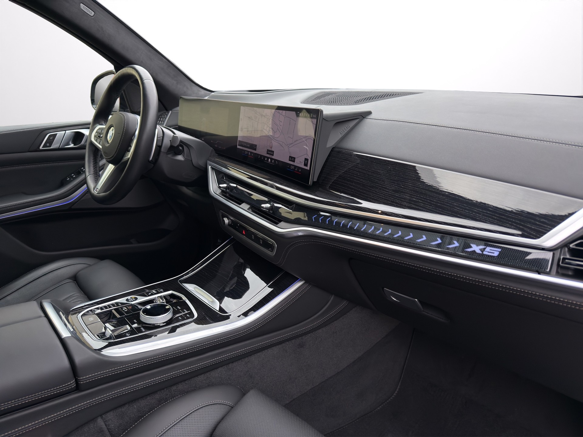 BMW X5 xDrive 48V 40d M Sport Pro Steptronic-image-14