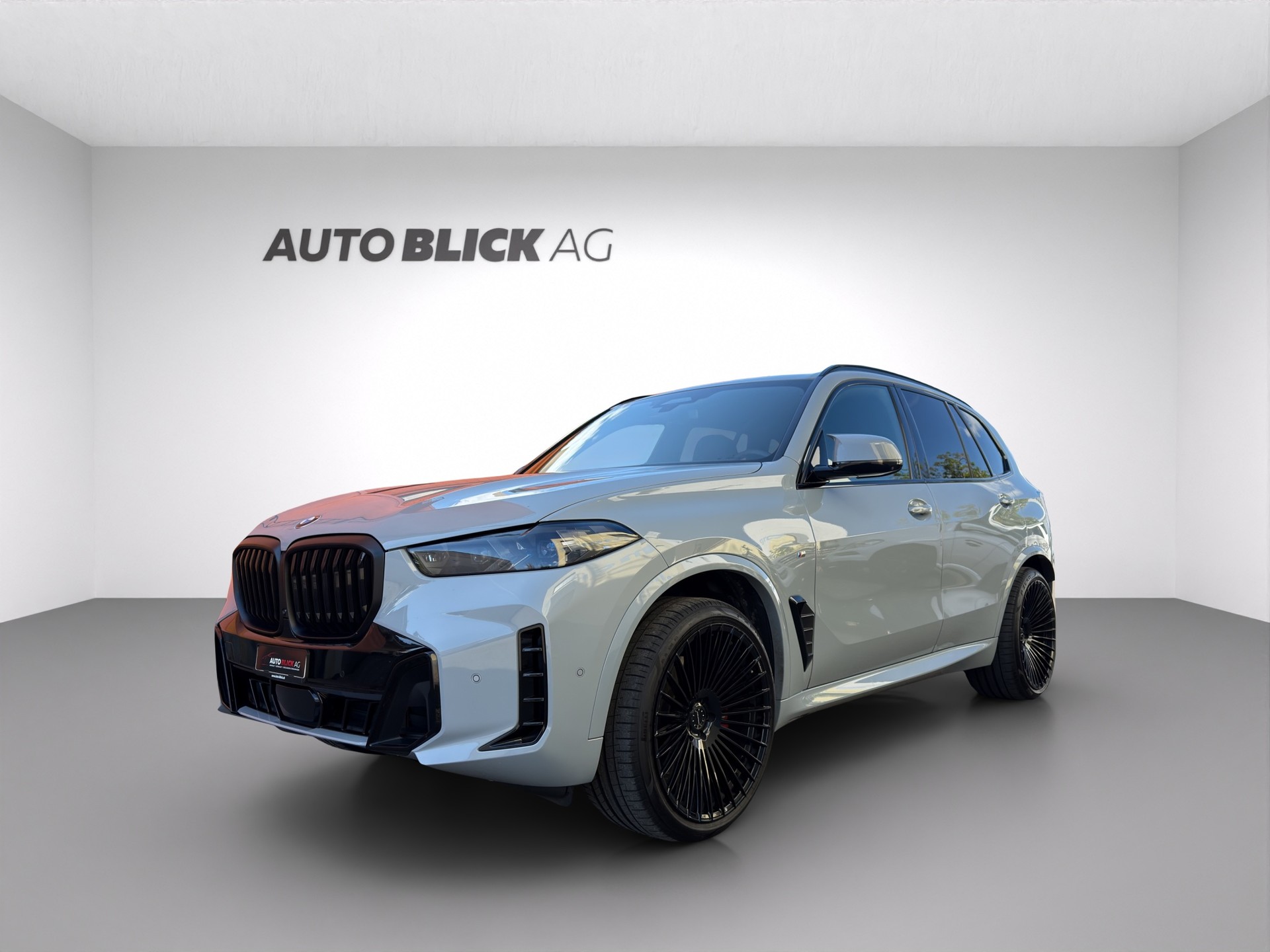 BMW X5 xDrive 48V 40d M Sport Pro Steptronic-image-0