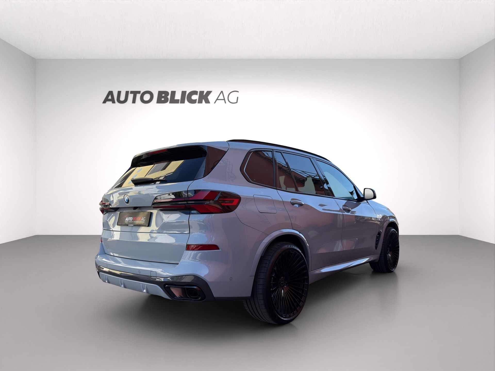 BMW X5 xDrive 48V 40d M Sport Pro Steptronic-image-5