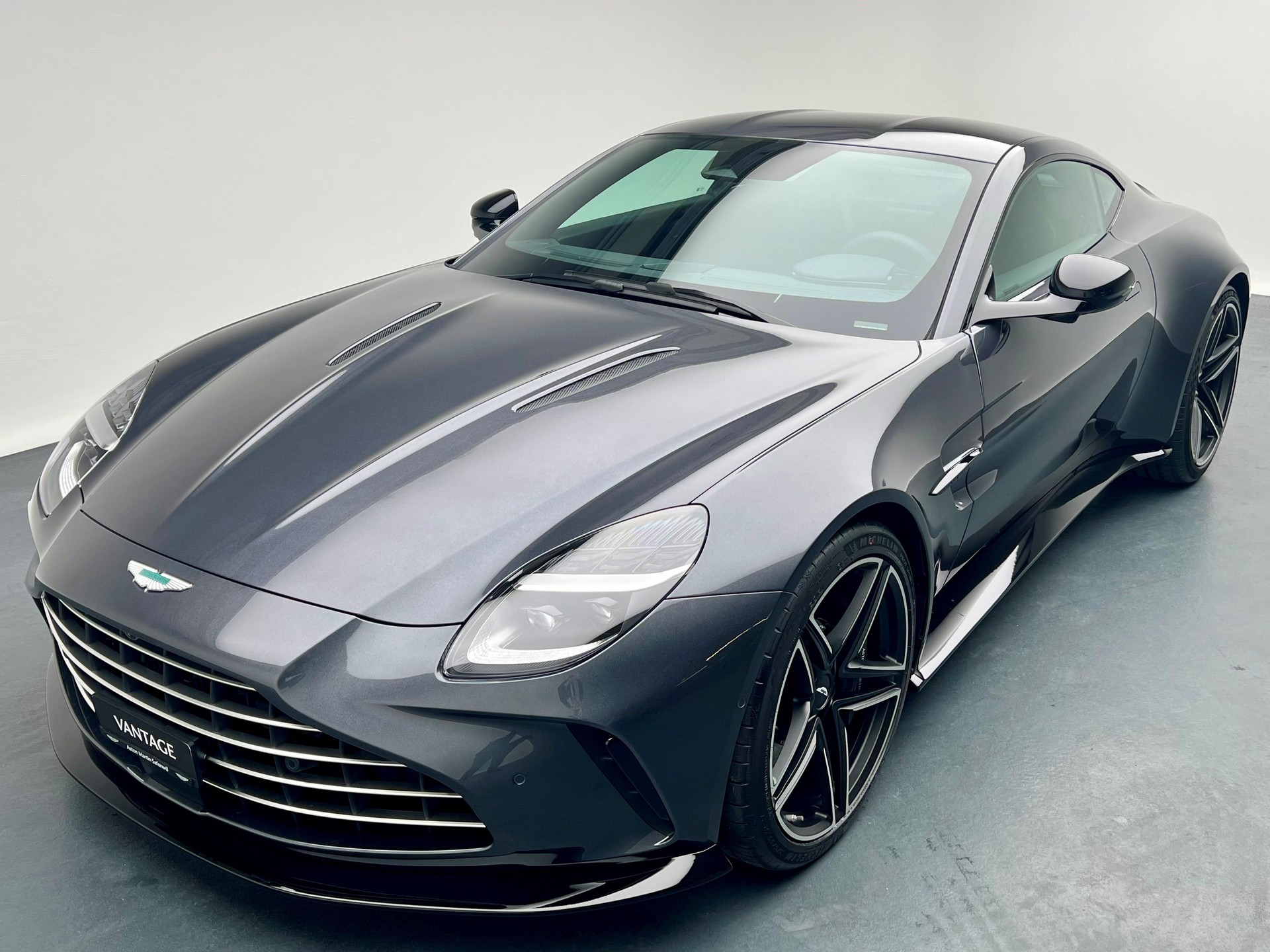 ASTON MARTIN V8 Vantage Coupé 4.0 V8 Bi-Turbo-image-0