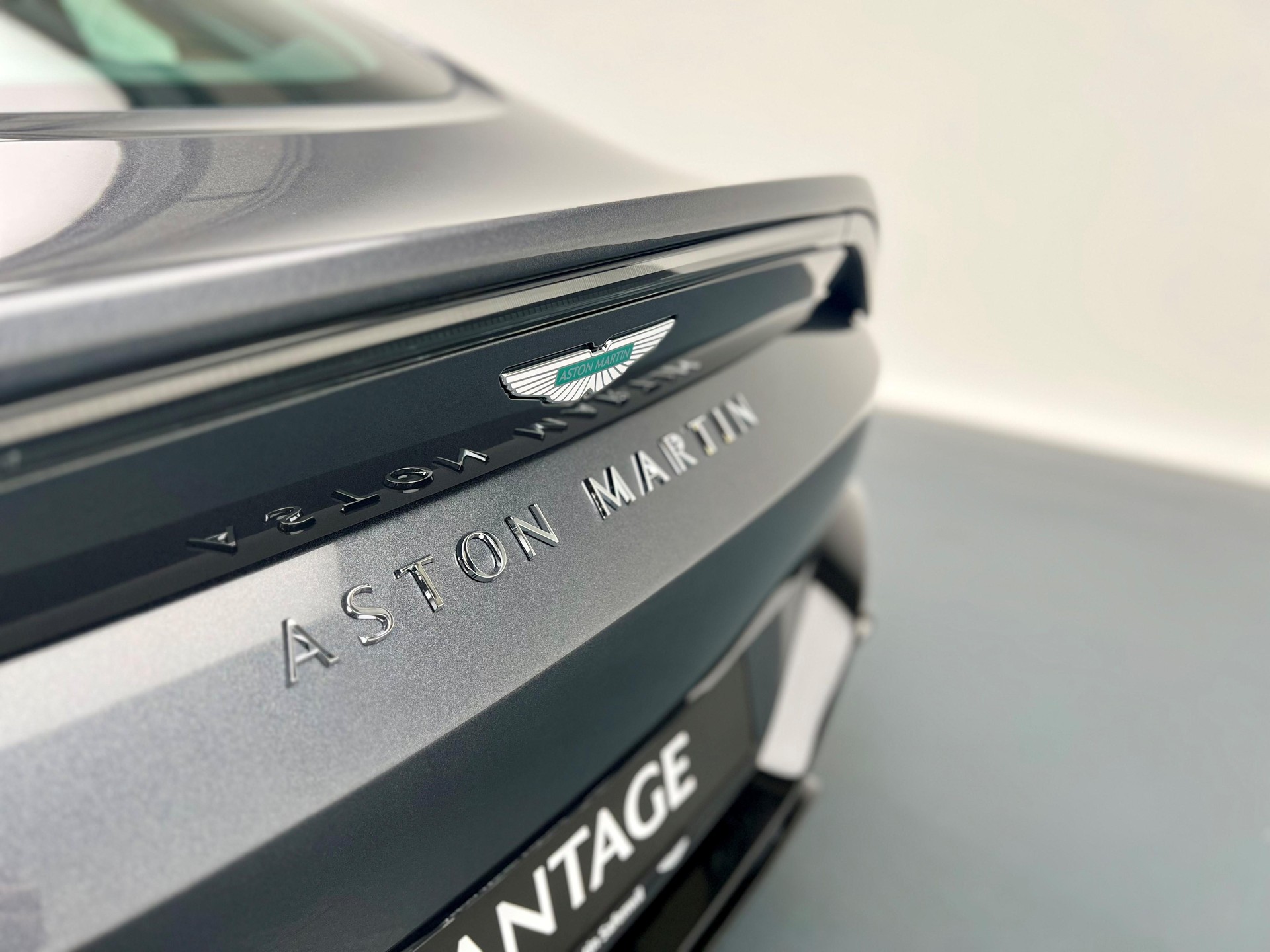 ASTON MARTIN V8 Vantage Coupé 4.0 V8 Bi-Turbo-image-20