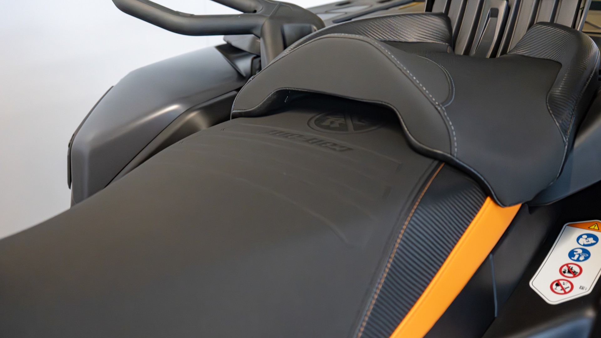 CAN-AM Outlander 1000R MAX X-TP-image-8