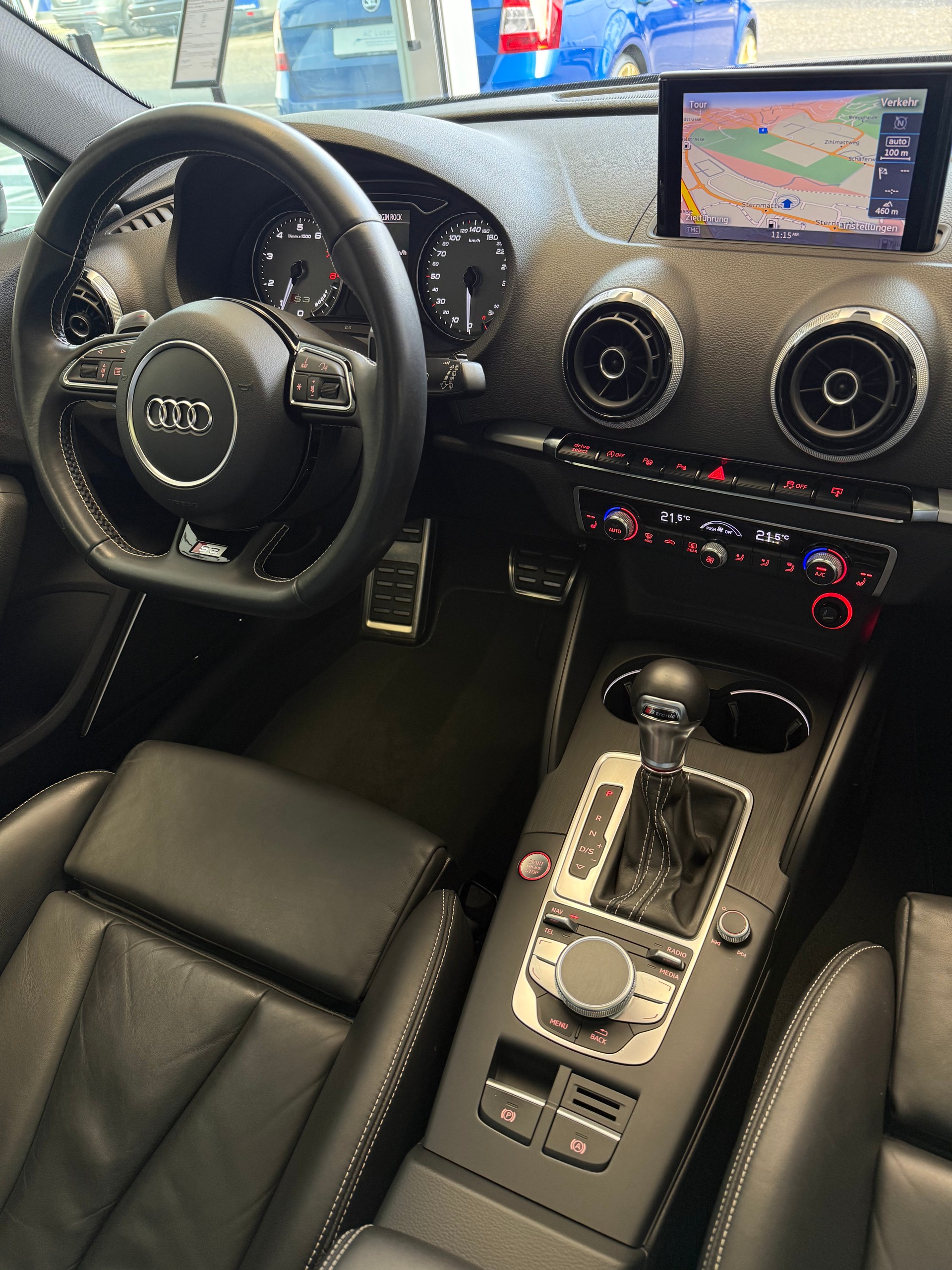 AUDI S3 Sportback 2.0 TFSI quattro S-tronic-image-13