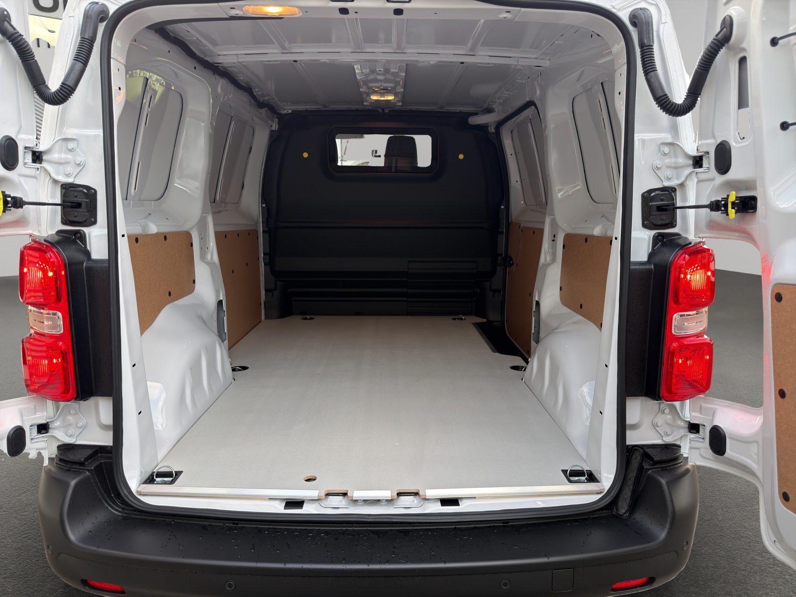 CITROEN JUMPY Kaw. M 1.5 BlueHDi 120 First-image-5